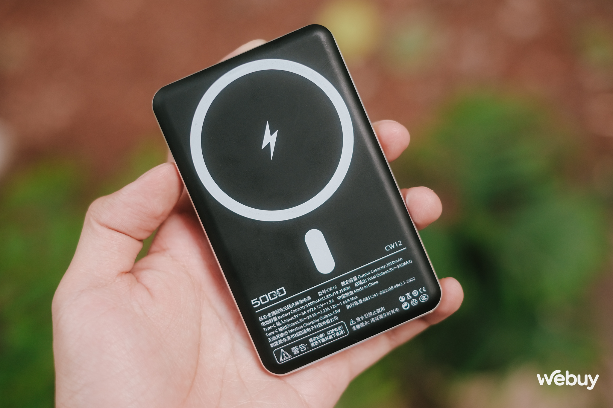 Lại là các pháp sư Trung Hoa: Bán pin dự phòng 5.000mAh giá 169.000 đồng mà thiết kế siêu mỏng nhẹ, có MagSafe 15W xịn như hàng chính hãng Apple- Ảnh 7.