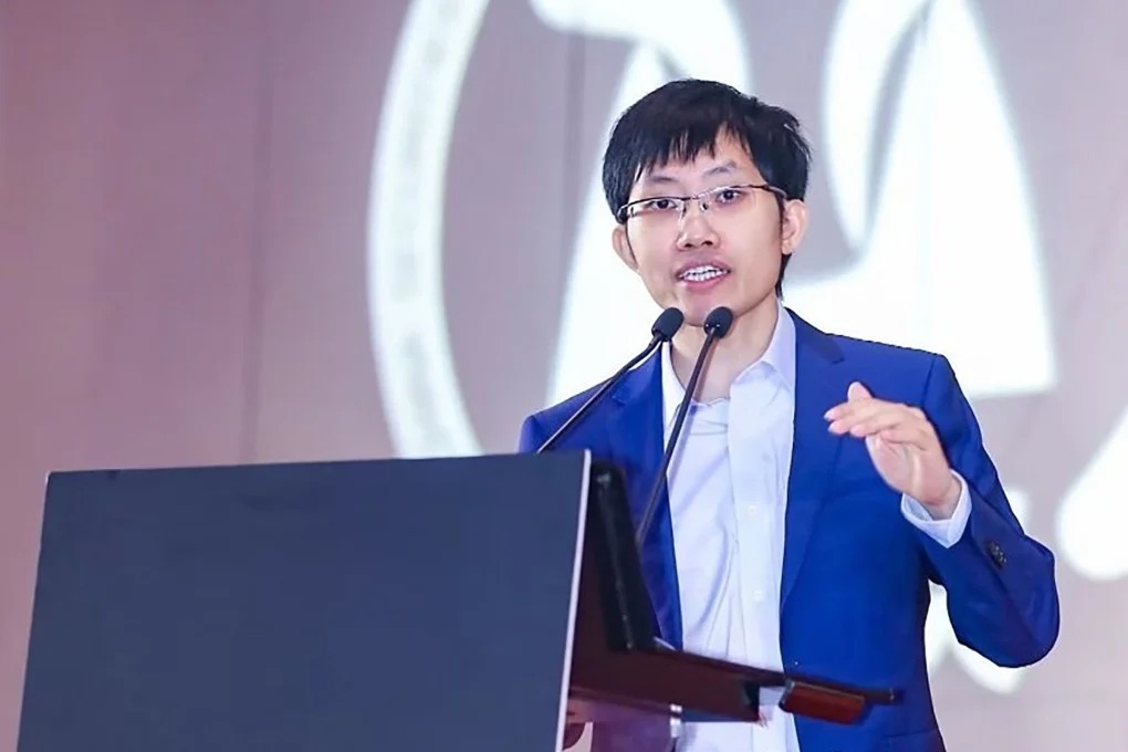 Lương Văn Phong: “Kẻ ngáng đường” khuấy đảo đế chế AI tỷ đô của Google và OpenAI- Ảnh 4.