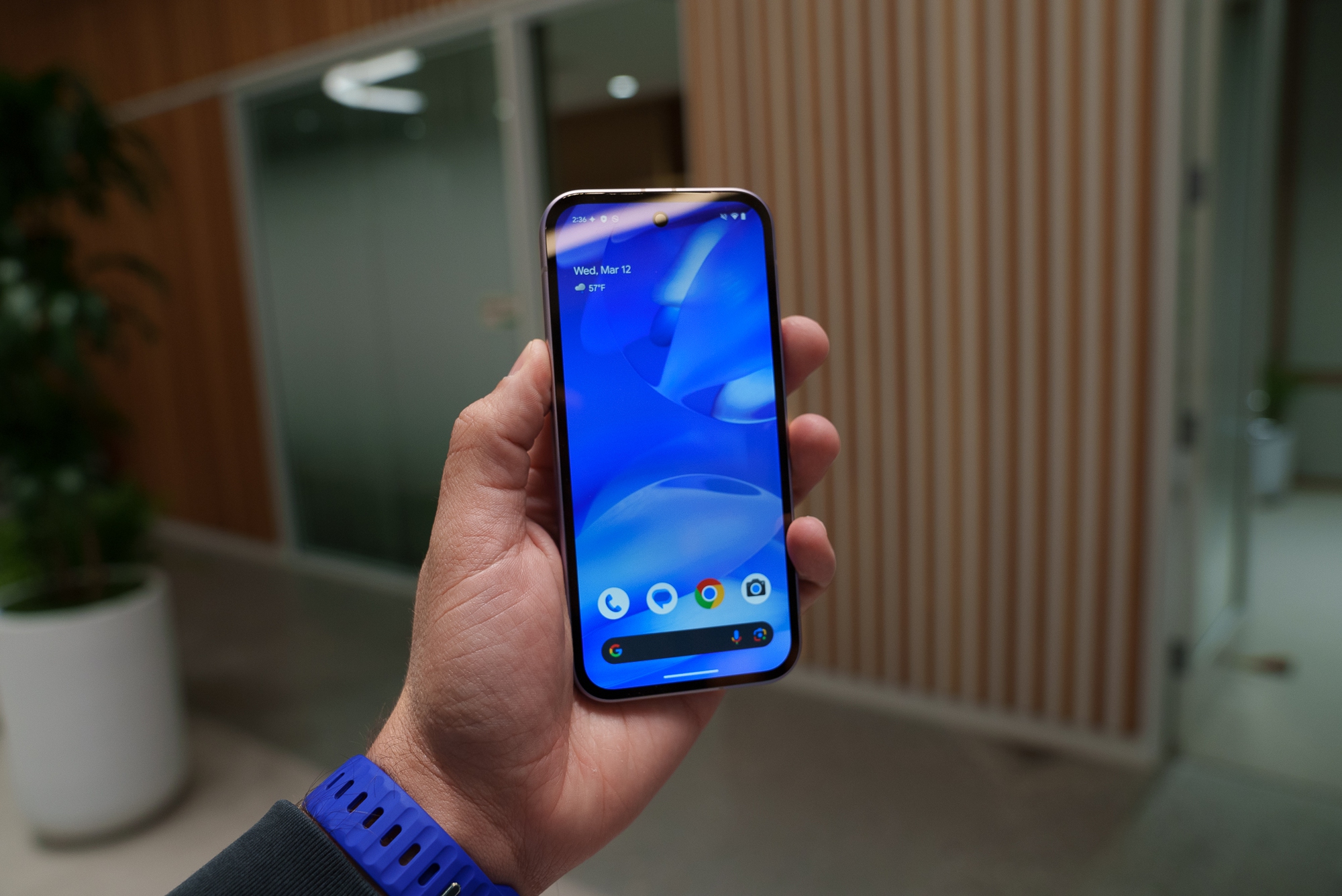 Google ra mắt Pixel 9A: Chip Tensor G4, camera kép 48MP, pin 5.100mAh, giá Google ra mắt Pixel 9A: Chip Tensor G4, camera kép 48MP, pin 5.100mAh, giá