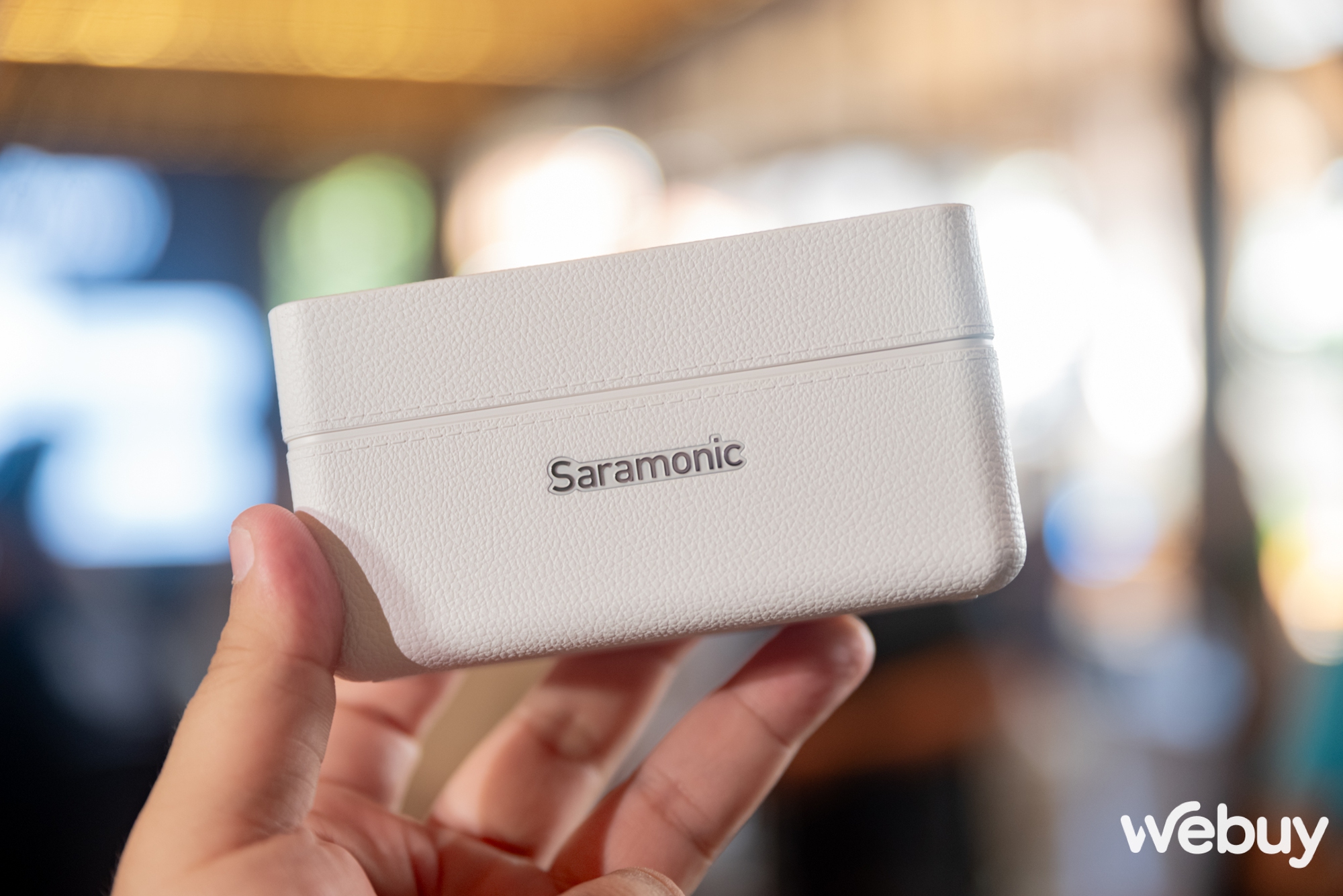 Cận cảnh Saramonic Ultra: Mic thu âm di động ngon nhất của hãng, tín hiệu ổn định lên đến 300 mét, giá từ 7.2 triệu đồng- Ảnh 5. Cận cảnh Saramonic Ultra: Mic thu âm di động ngon nhất của hãng, tín hiệu ổn định lên đến 300 mét, giá từ 7.2 triệu đồng- Ảnh 5.