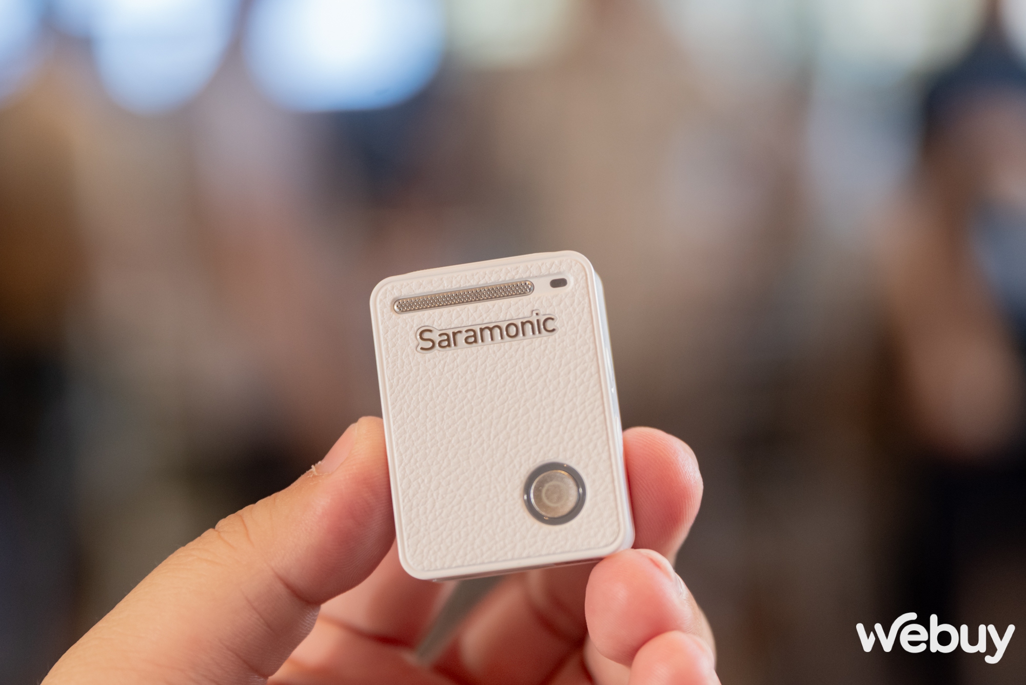 Cận cảnh Saramonic Ultra: Mic thu âm di động ngon nhất của hãng, tín hiệu ổn định lên đến 300 mét, giá từ 7.2 triệu đồng- Ảnh 9. Cận cảnh Saramonic Ultra: Mic thu âm di động ngon nhất của hãng, tín hiệu ổn định lên đến 300 mét, giá từ 7.2 triệu đồng- Ảnh 9.