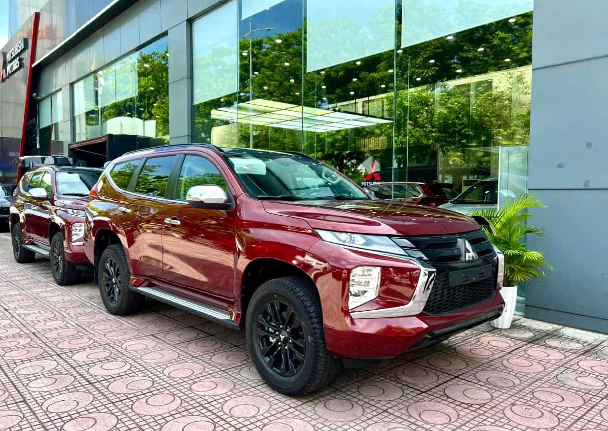 Mitsubishi Việt Nam ‘bỏ rơi’ Pajero Sport, Outlander: Có điểm hơn đối thủ nhưng số đông không mặn mà- Ảnh 6.