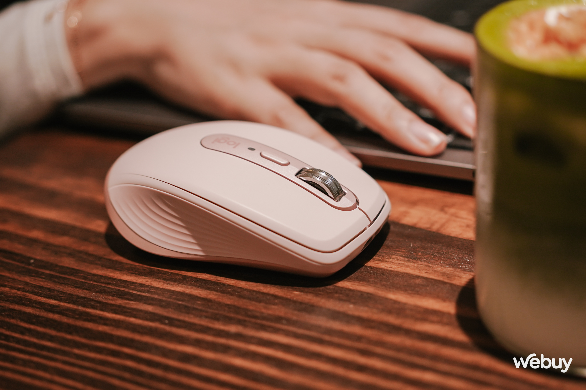 Đây là chuột không dây nhỏ nhất, tốt nhất dành cho MacBook- Ảnh 8. Đây là chuột không dây nhỏ nhất, tốt nhất dành cho MacBook- Ảnh 8.