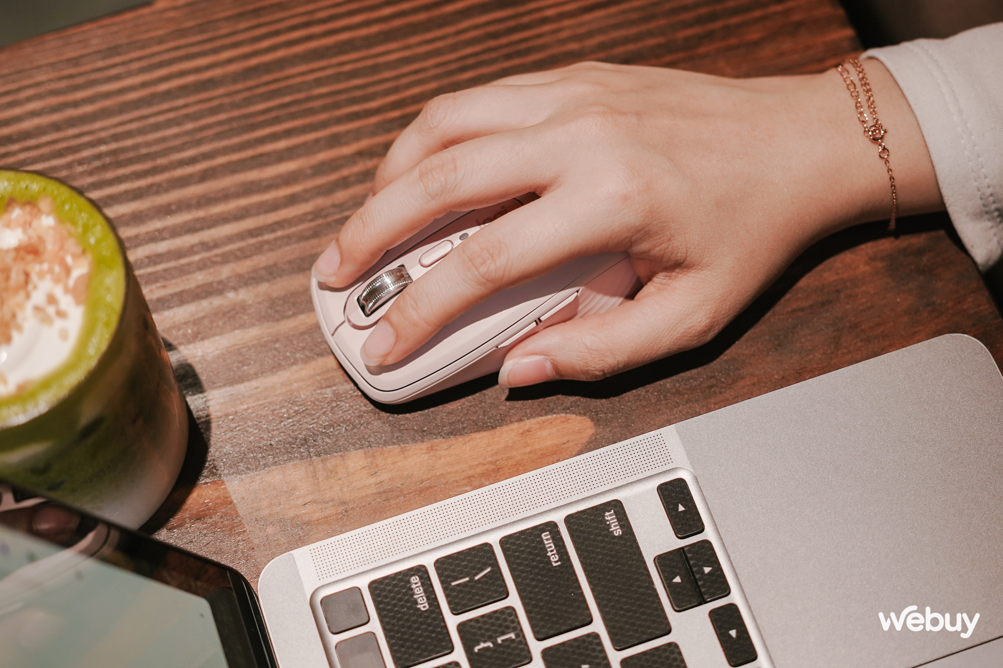 Đây là chuột không dây nhỏ nhất, tốt nhất dành cho MacBook- Ảnh 6. Đây là chuột không dây nhỏ nhất, tốt nhất dành cho MacBook- Ảnh 6.