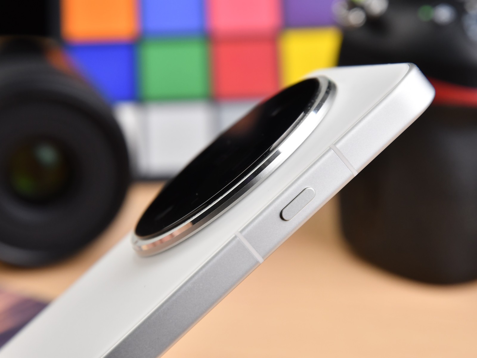 Smartphone này chụp đẹp hơn điện thoại của bạn!- Ảnh 3.