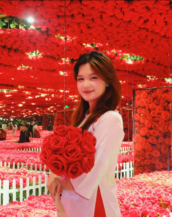 Metashow – Trải nghiệm nghệ thuật ánh sáng tương tác giữa lòng TP.HCM- Ảnh 5. Metashow – Trải nghiệm nghệ thuật ánh sáng tương tác giữa lòng TP.HCM- Ảnh 5.