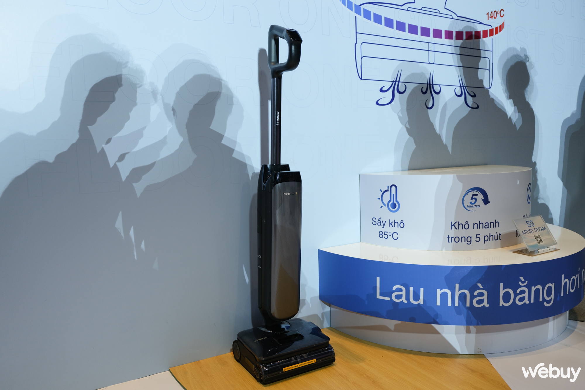 Tineco ra mắt cây lau sàn hút bụi mới tại Việt Nam: Lau sàn với hơi nóng 140 độ C, làm sạch không gian lên tới 400m2 trong một lần sạc- Ảnh 8. Tineco ra mắt cây lau sàn hút bụi mới tại Việt Nam: Lau sàn với hơi nóng 140 độ C, làm sạch không gian lên tới 400m2 trong một lần sạc- Ảnh 8.