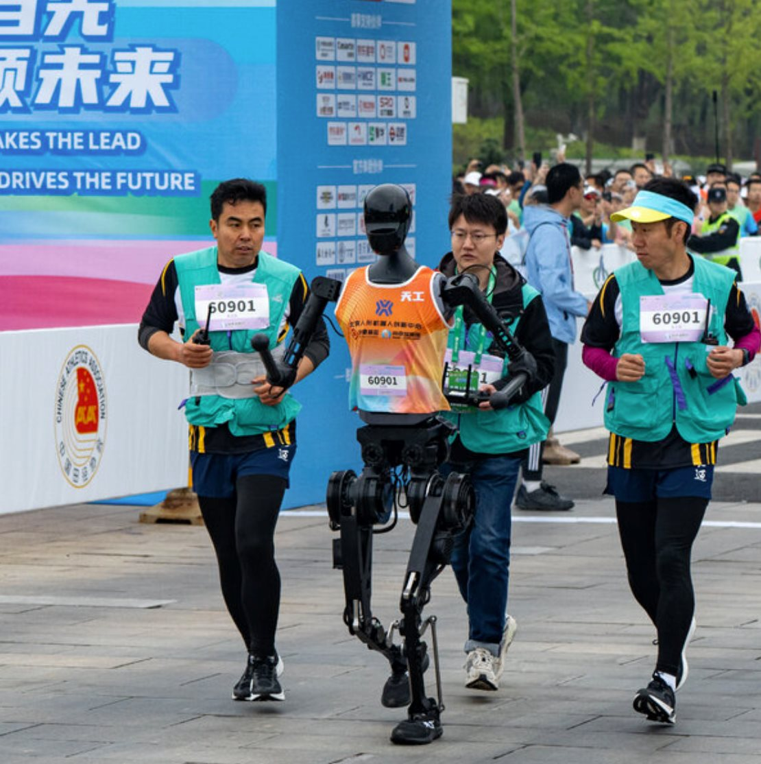 Trung Quốc thống trị thế giới nhờ đội quân robot: Số lượng các nhà máy tự động đã vượt Mỹ, Nhật Bản, cuộc cách mạng xe điện 'made by robot' sẽ sớm diễn ra- Ảnh 4. Trung Quốc thống trị thế giới nhờ đội quân robot: Số lượng các nhà máy tự động đã vượt Mỹ, Nhật Bản, cuộc cách mạng xe điện 'made by robot' sẽ sớm diễn ra- Ảnh 4.