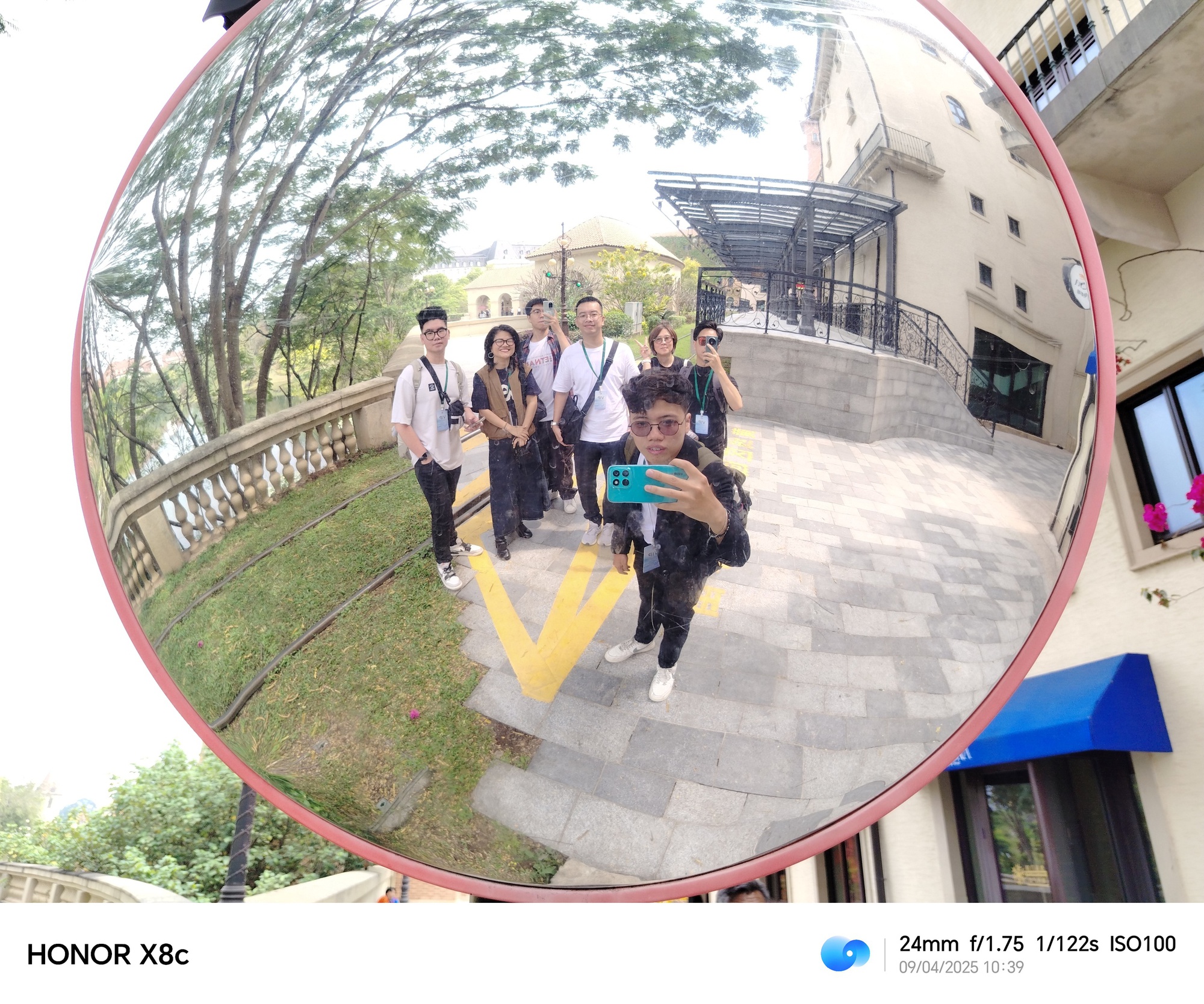 Đánh giá nhanh camera của Honor X8C: Điện thoại tầm trung dưới 8 triệu chụp có ra gì?- Ảnh 20. Đánh giá nhanh camera của Honor X8C: Điện thoại tầm trung dưới 8 triệu chụp có ra gì?- Ảnh 20.