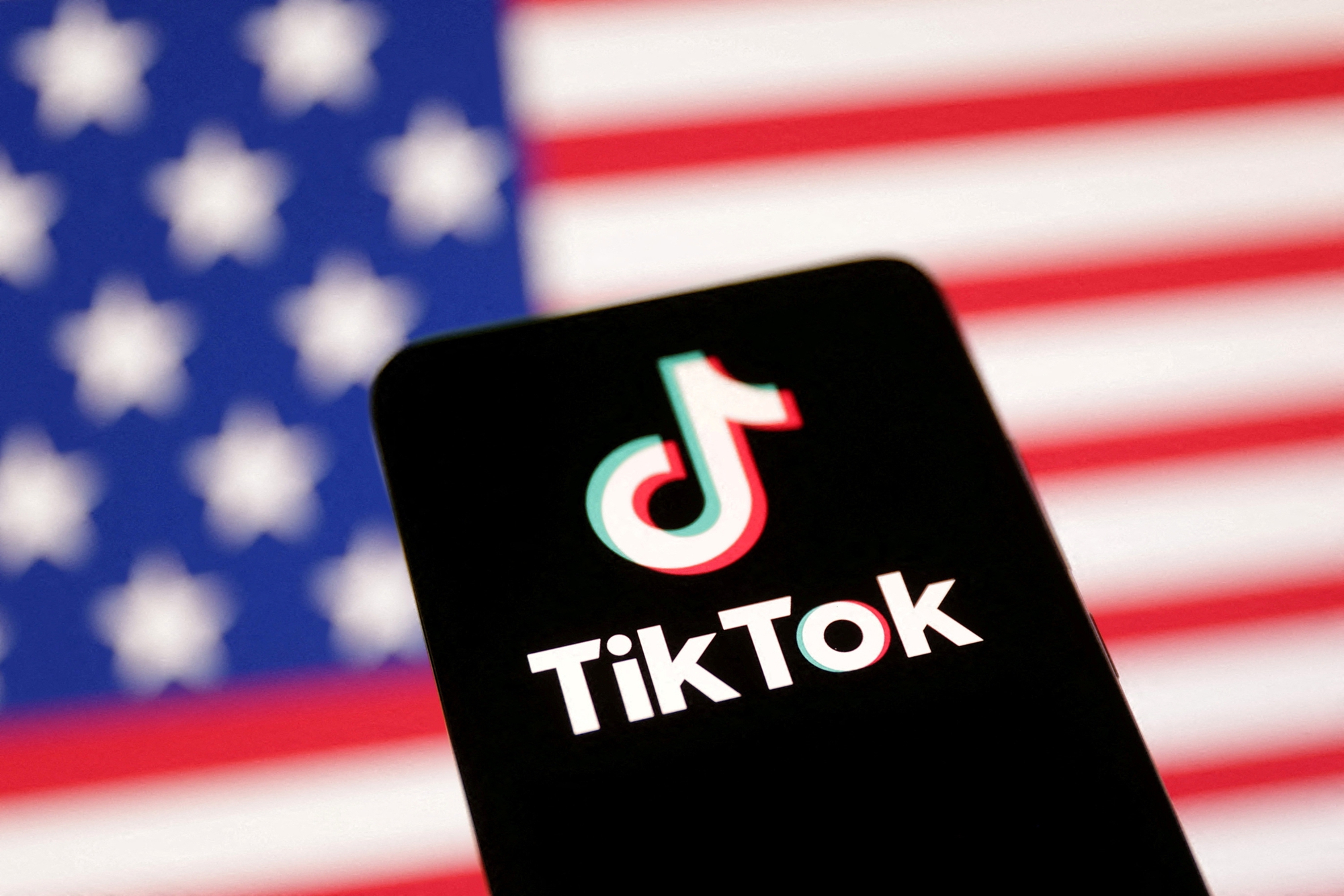 Ông Trump cho TikTok thêm 75 ngày để chốt thỏa thuận bán lại cho công ty Mỹ- Ảnh 1. Ông Trump cho TikTok thêm 75 ngày để chốt thỏa thuận bán lại cho công ty Mỹ- Ảnh 1.