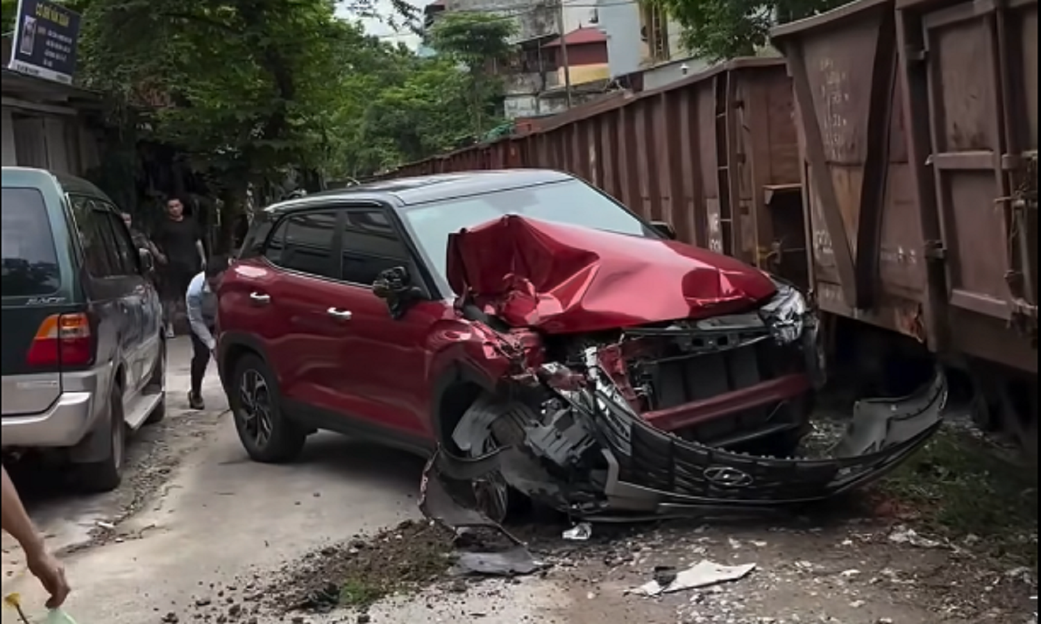 ‘Chủ xe không cần cung cấp hồ sơ từ CSGT, xe bị cháy hoặc cây đổ vào đều được bảo hiểm bồi thường’- Ảnh 2. ‘Chủ xe không cần cung cấp hồ sơ từ CSGT, xe bị cháy hoặc cây đổ vào đều được bảo hiểm bồi thường’- Ảnh 2.