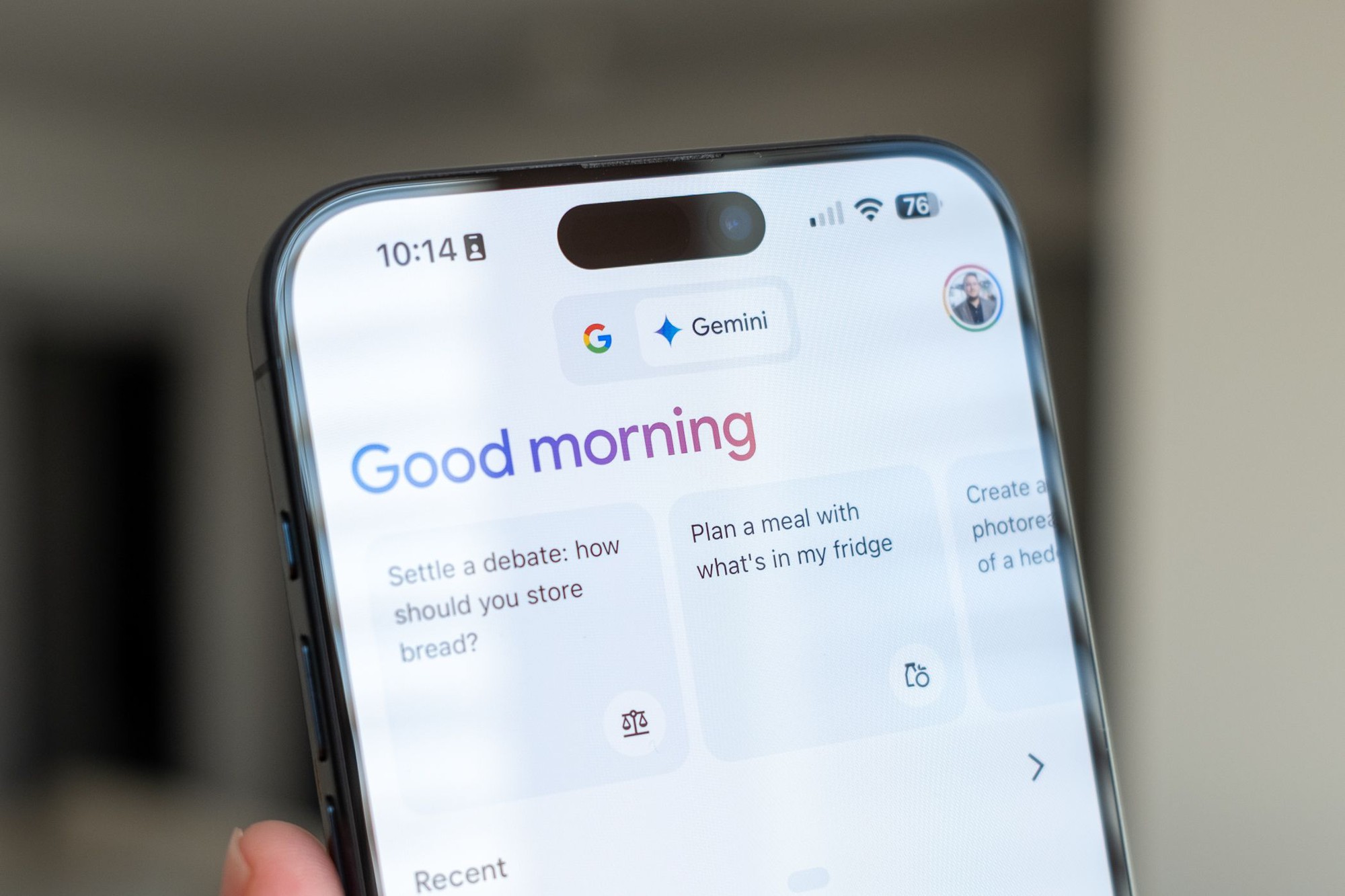 CEO Google Sundar Pichai xác nhận đang đàm phán để tích hợp Gemini vào iPhone- Ảnh 1. CEO Google Sundar Pichai xác nhận đang đàm phán để tích hợp Gemini vào iPhone- Ảnh 1.