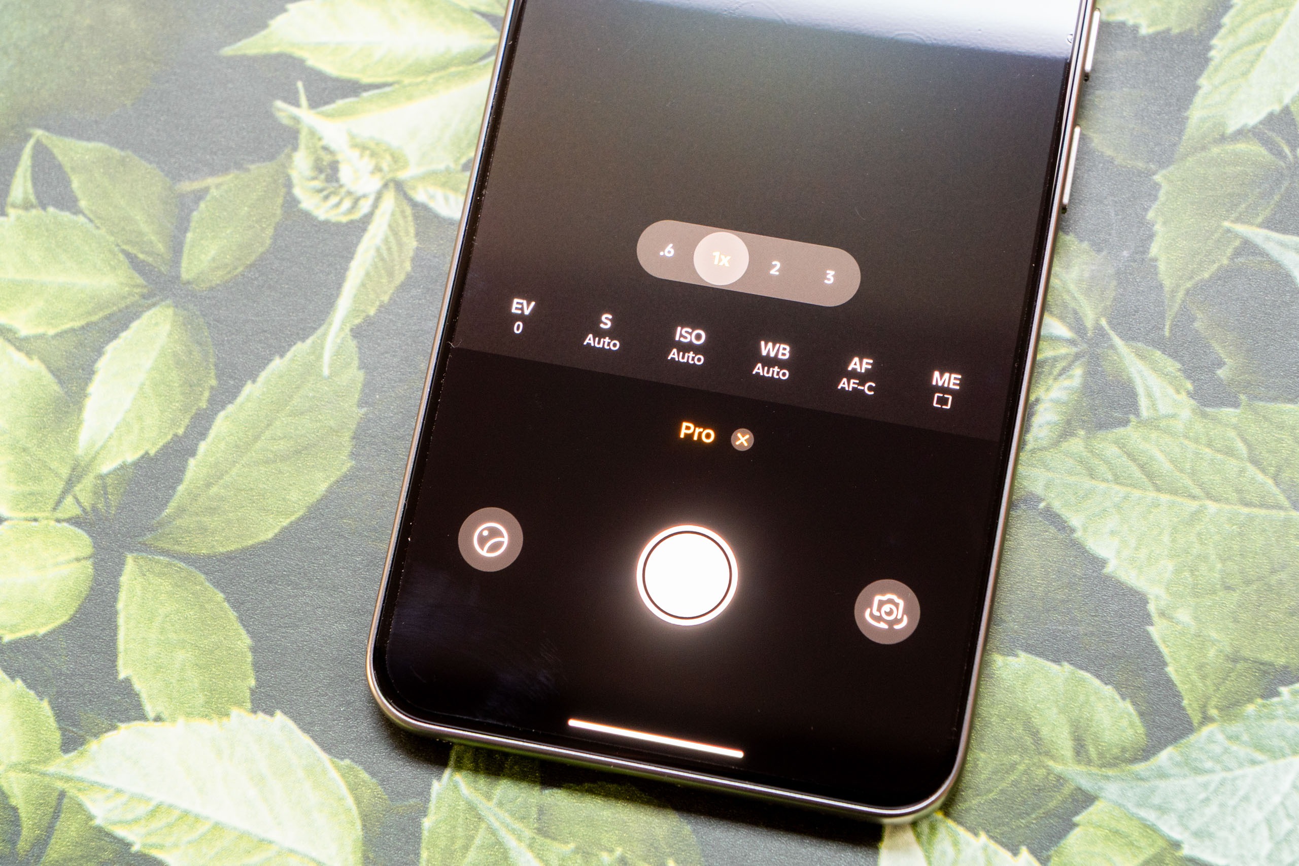 Tecno Camon 40 hóa ra có thêm một Tecno Camon 40 hóa ra có thêm một
