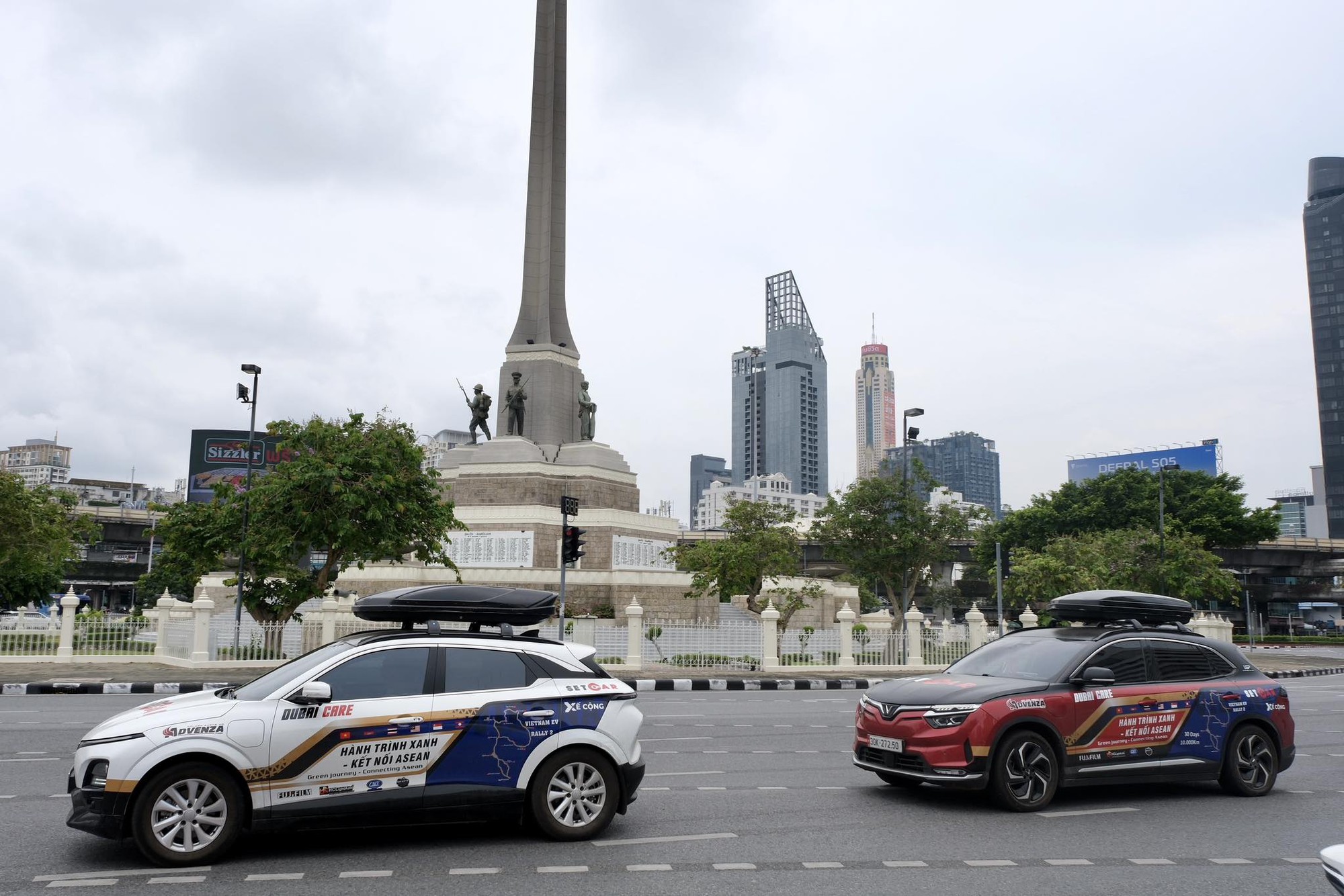 500 triệu đồng, 28 ngày, 8 người, 2 xe và những điều chưa kể về hành trình xuyên 6 nước Đông Nam Á bằng xe điện VinFast- Ảnh 3.