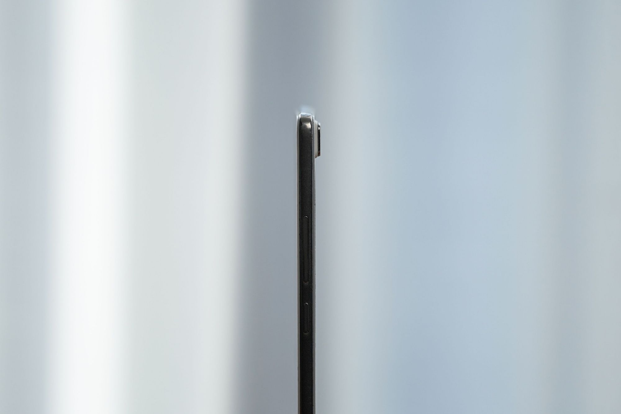 Đừng lầm tưởng: Galaxy S25 Edge không phải điện thoại thanh mỏng nhất, danh hiệu này thuộc về một chiếc smartphone Trung Quốc ra mắt cách đây… 11 năm- Ảnh 8. Đừng lầm tưởng: Galaxy S25 Edge không phải điện thoại thanh mỏng nhất, danh hiệu này thuộc về một chiếc smartphone Trung Quốc ra mắt cách đây… 11 năm- Ảnh 8.