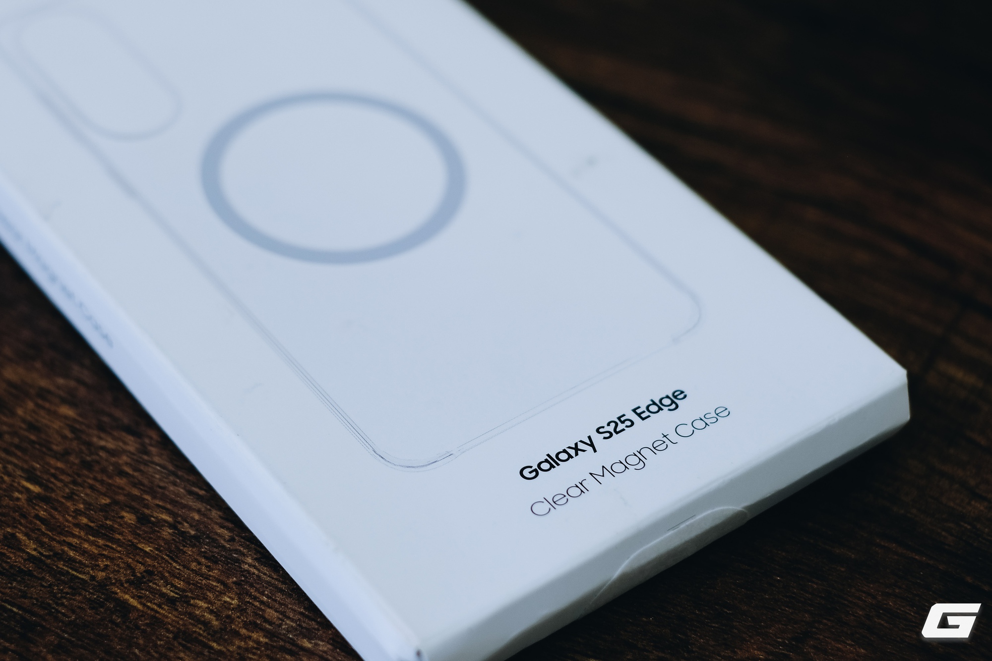 Trên tay ốp lưng trong suốt chính hãng Samsung cho Galaxy S25 Edge: Điện thoại mỏng 5.8mm thì ốp lưng có gì đặc biệt?- Ảnh 1. Trên tay ốp lưng trong suốt chính hãng Samsung cho Galaxy S25 Edge: Điện thoại mỏng 5.8mm thì ốp lưng có gì đặc biệt?- Ảnh 1.