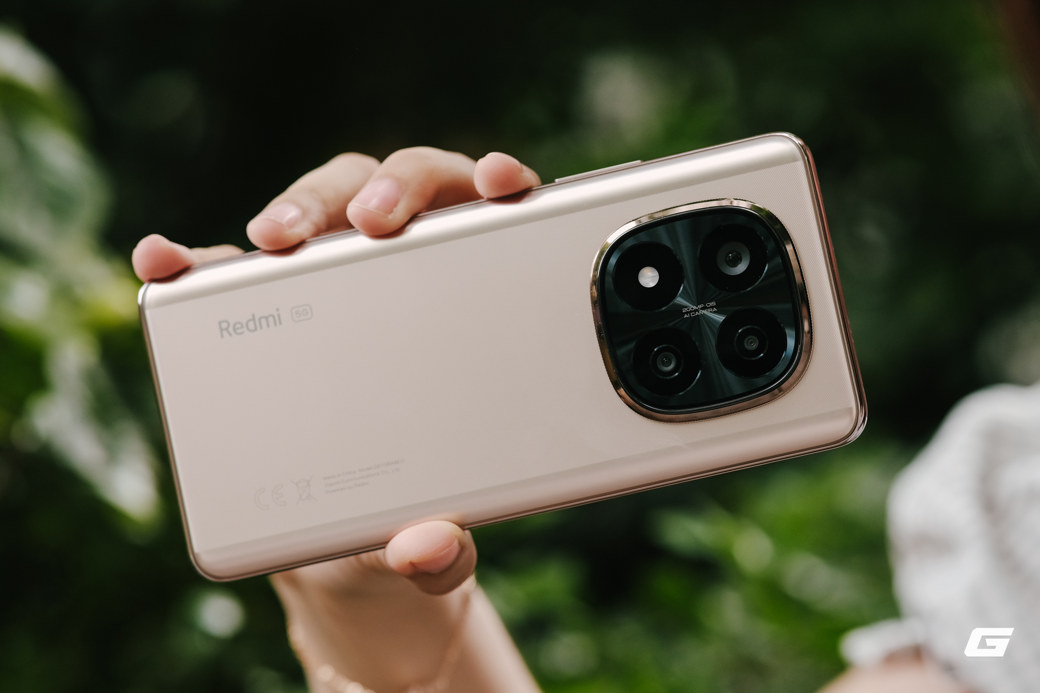 Cận cảnh màu mới của Redmi Note 14 Pro: Đích thị là màu dành cho người Việt!- Ảnh 20. Cận cảnh màu mới của Redmi Note 14 Pro: Đích thị là màu dành cho người Việt!- Ảnh 20.