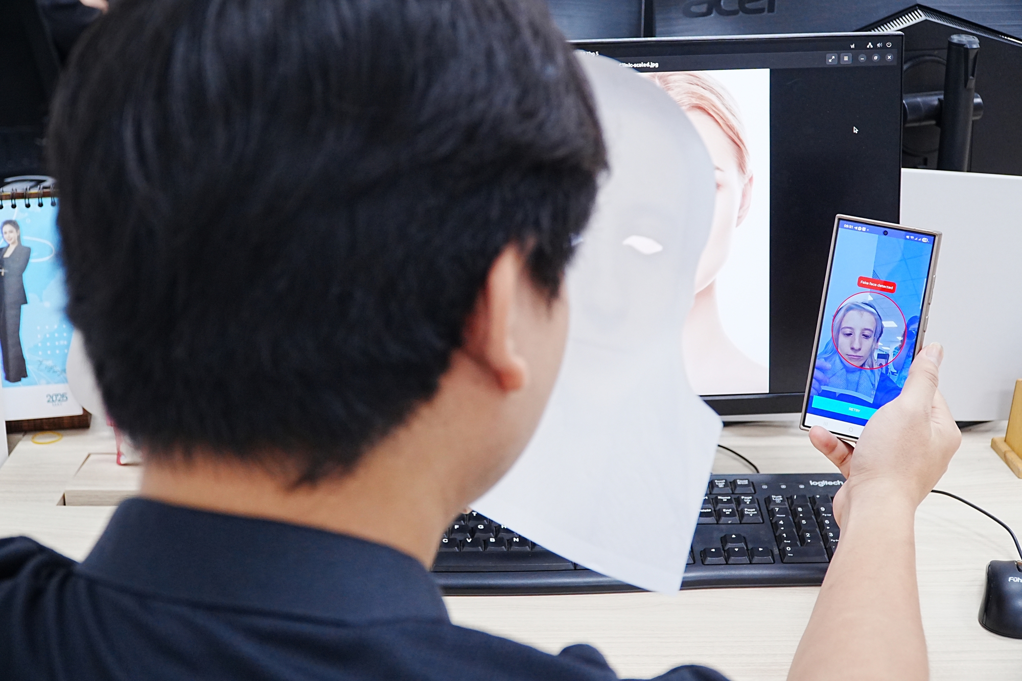 FPT đạt chứng nhận sinh trắc học quốc tế, giúp người dùng tránh bị lừa đảo khi xác thực ngân hàng- Ảnh 5. FPT đạt chứng nhận sinh trắc học quốc tế, giúp người dùng tránh bị lừa đảo khi xác thực ngân hàng- Ảnh 5.