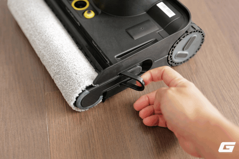 Máy lau nhà giờ cũng phải 