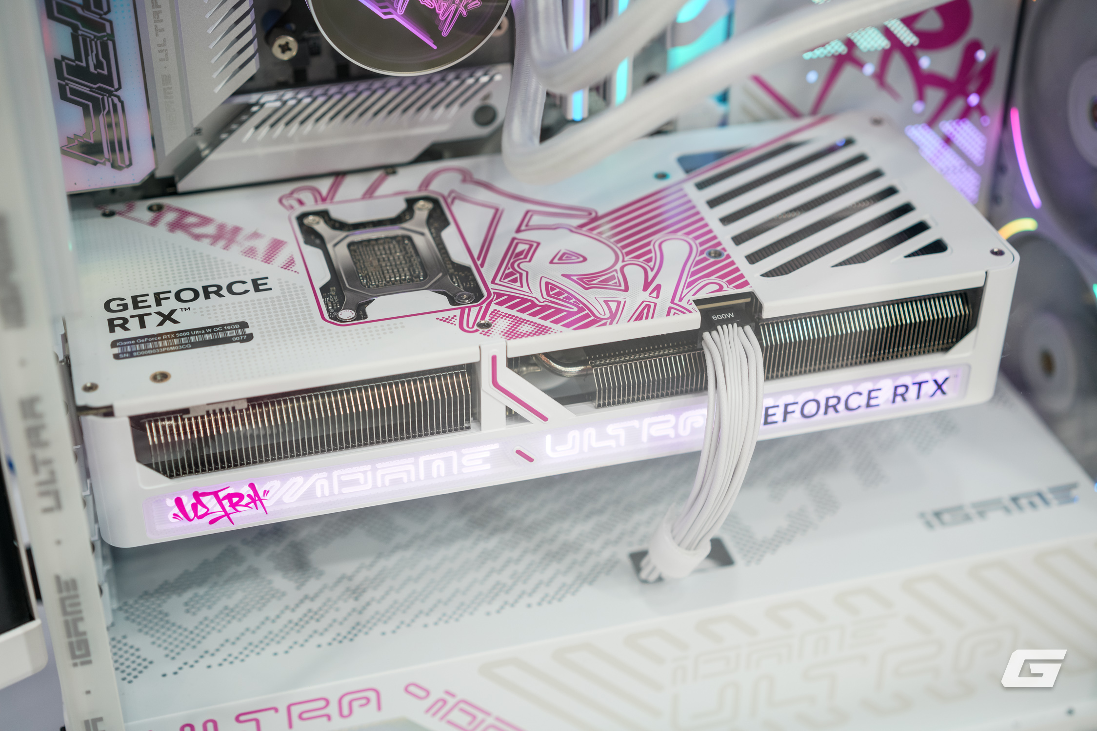 COLORFUL mang loạt sản phẩm mới tới Computex 2025: Từ PC chơi game cao cấp đến laptop hiệu năng cao, thiết kế lấy cảm hứng từ mèo- Ảnh 6. COLORFUL mang loạt sản phẩm mới tới Computex 2025: Từ PC chơi game cao cấp đến laptop hiệu năng cao, thiết kế lấy cảm hứng từ mèo- Ảnh 6.