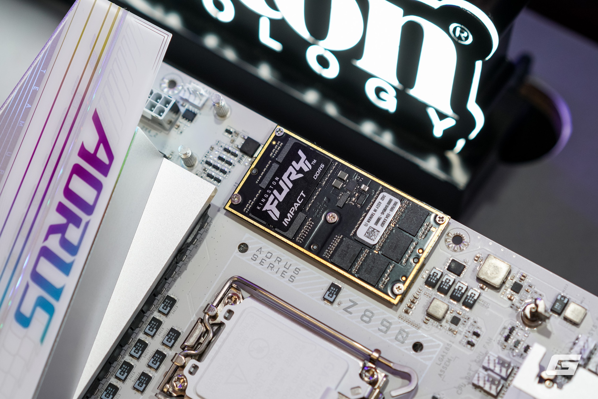 Ngắm loạt sản phẩm bộ nhớ, lưu trữ của Kingston tại COMPUTEX 2025: Từ ứng dụng AI cho đến giải pháp hàng không vũ trụ- Ảnh 7. Ngắm loạt sản phẩm bộ nhớ, lưu trữ của Kingston tại COMPUTEX 2025: Từ ứng dụng AI cho đến giải pháp hàng không vũ trụ- Ảnh 7.