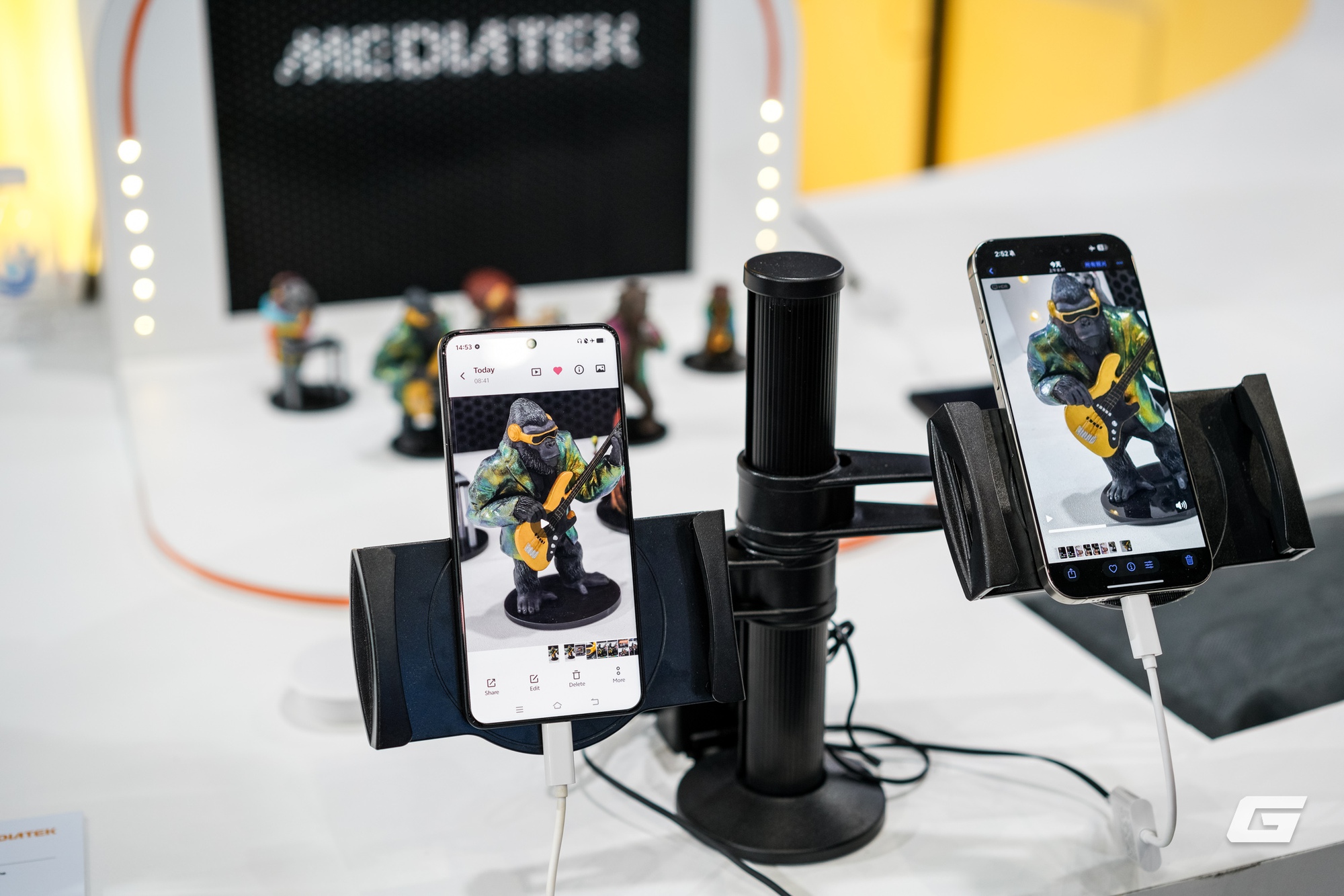 MediaTek công bố định hướng phát triển tại Computex 2025: Một tương lai mà AI ở mọi nơi, dành cho tất cả mọi người- Ảnh 11. MediaTek công bố định hướng phát triển tại Computex 2025: Một tương lai mà AI ở mọi nơi, dành cho tất cả mọi người- Ảnh 11.