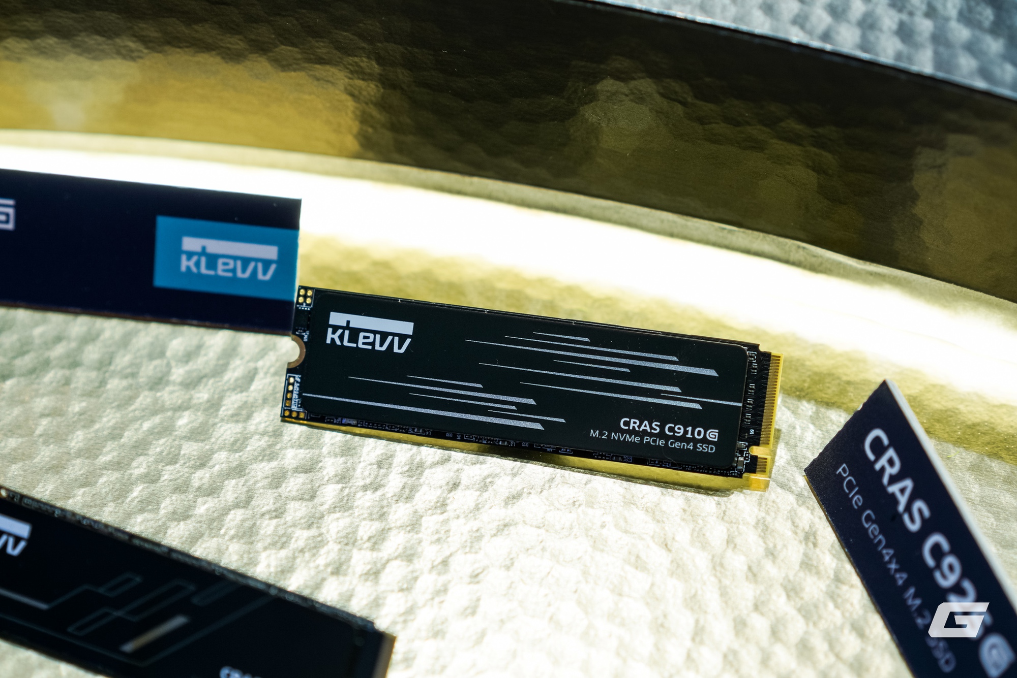 KLEVV trình diễn loạt RAM đạt giải thiết kế iF Design và Red Dot: Chiếc thì lấy cảm hứng từ cung tên, chiếc có 'ống đồng phát sáng'- Ảnh 14.