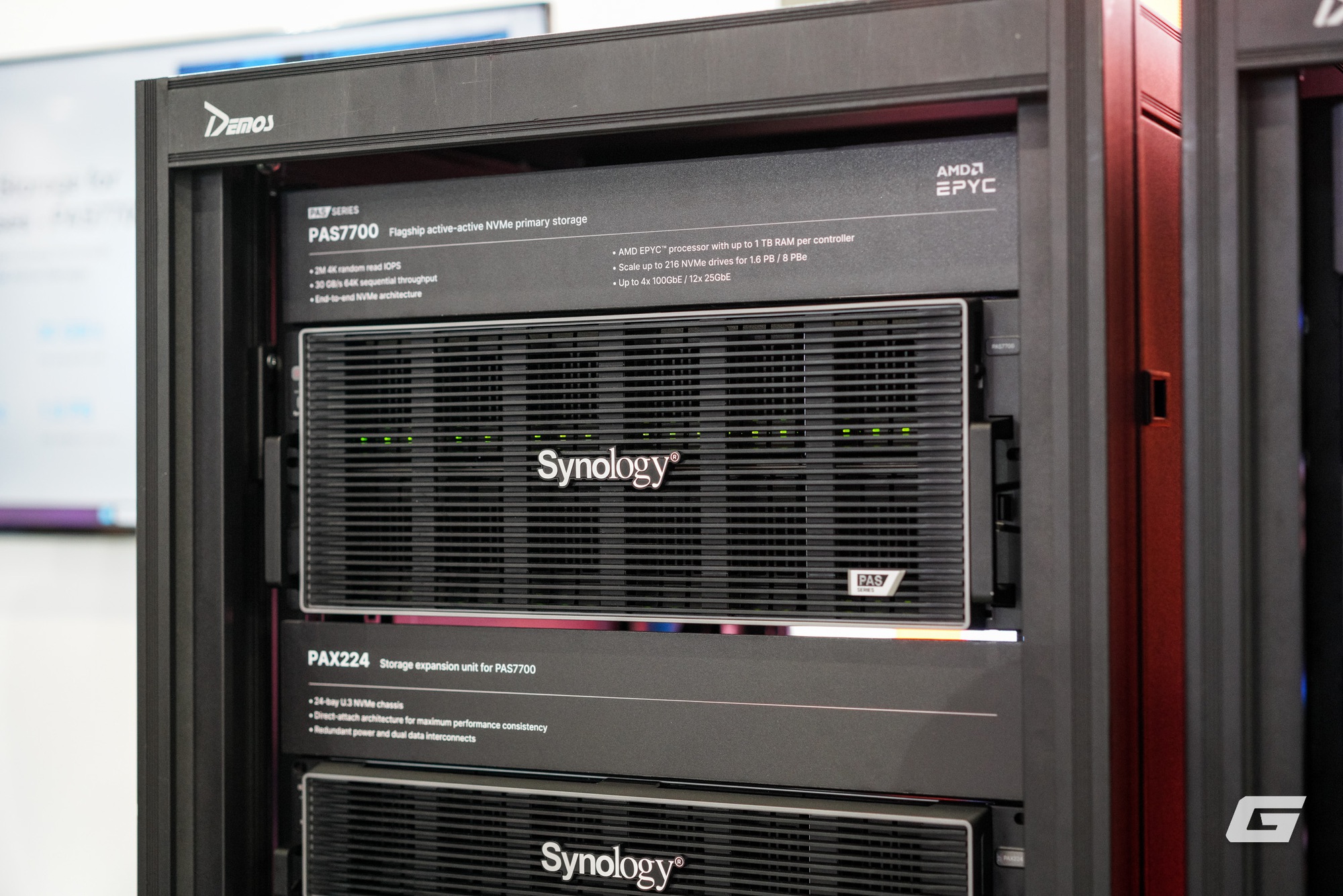 Synology đem tới Computex 2025 hệ thống lưu trữ đầu bảng PAS7700, cùng dịch vụ video an ninh "qua đám mây"- Ảnh 1. Synology đem tới Computex 2025 hệ thống lưu trữ đầu bảng PAS7700, cùng dịch vụ video an ninh "qua đám mây"- Ảnh 1.