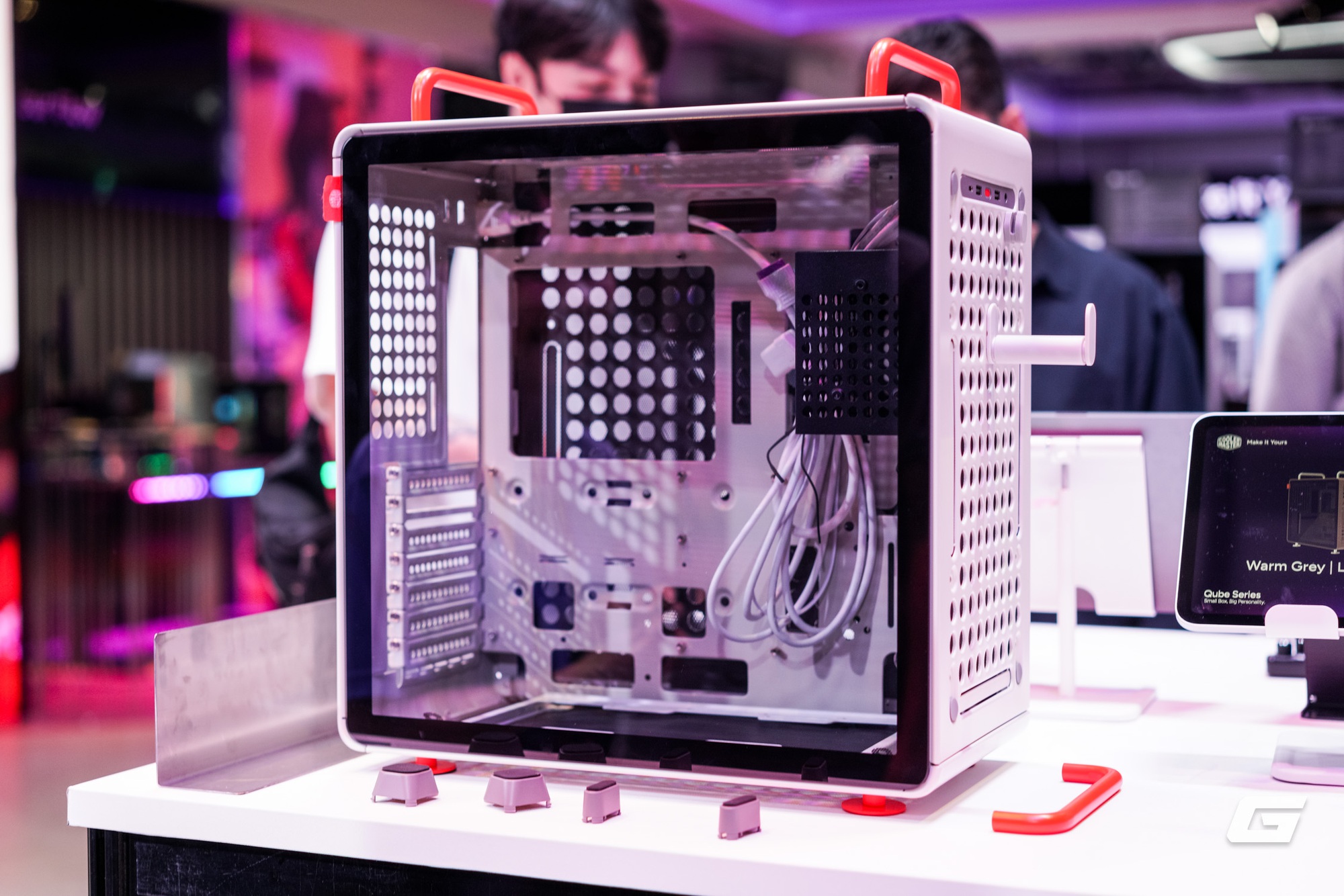 CoolerMaster khẳng định vị thế với công nghệ làm mát đột phá và PC build sẵn cực khủng tại Computex 2025- Ảnh 14. CoolerMaster khẳng định vị thế với công nghệ làm mát đột phá và PC build sẵn cực khủng tại Computex 2025- Ảnh 14.