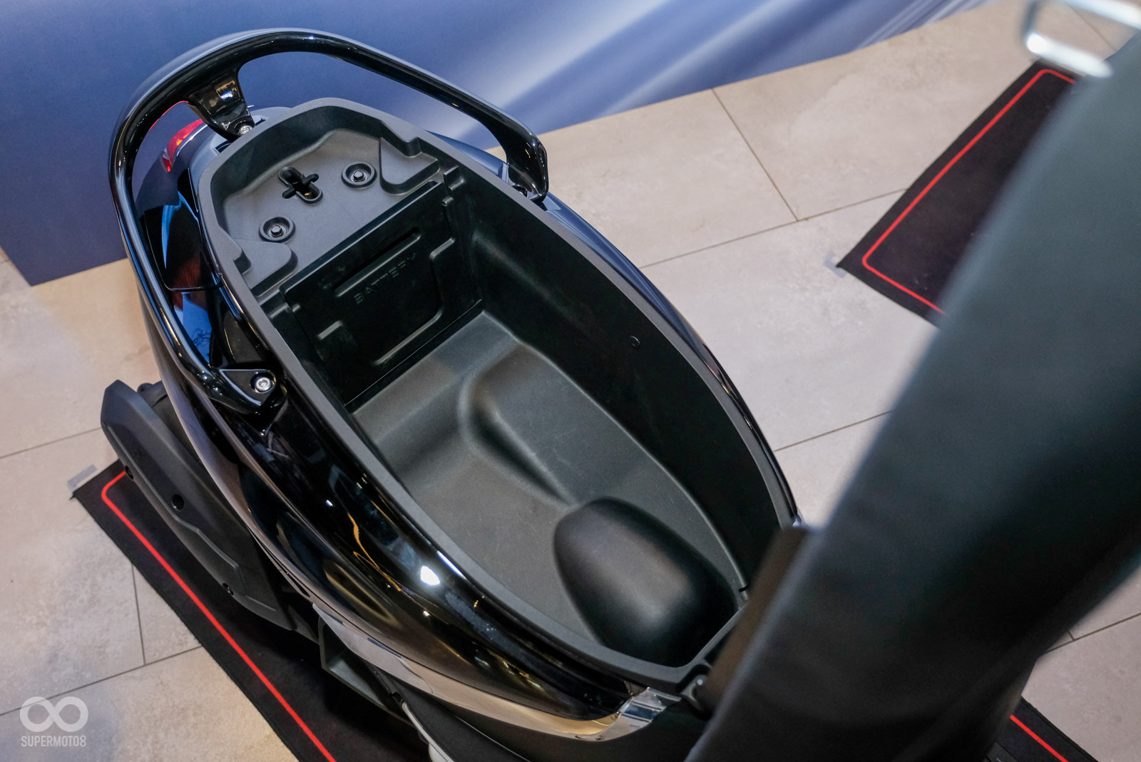 SYM ra mắt đồng thời 2 mẫu xe mới: Đối trọng đáng gờm của Honda SH Mode và Yamaha Grande- Ảnh 9. SYM ra mắt đồng thời 2 mẫu xe mới: Đối trọng đáng gờm của Honda SH Mode và Yamaha Grande- Ảnh 9.