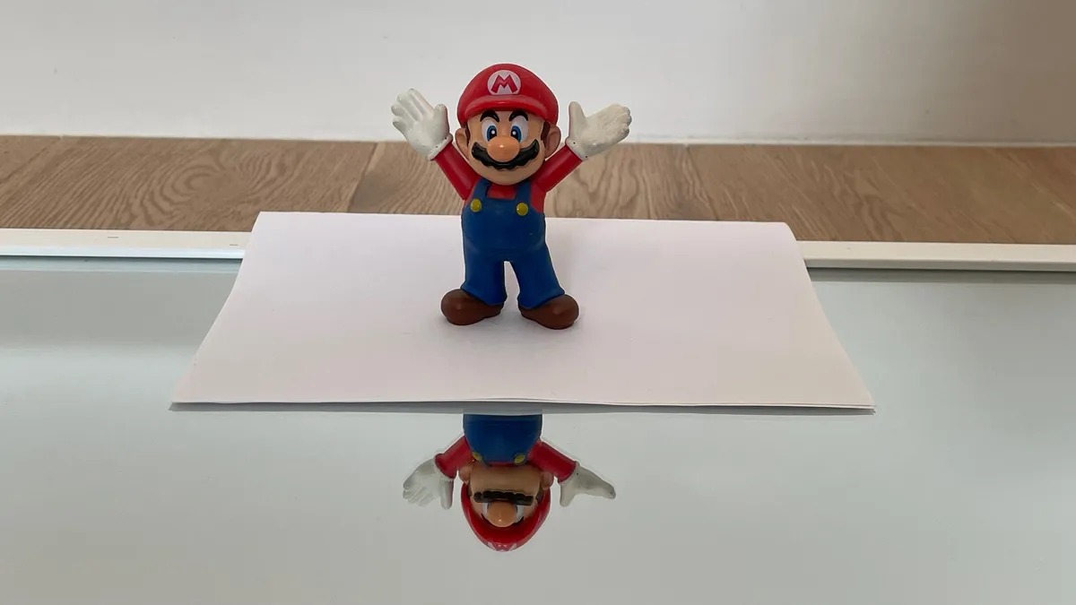 mario-mirror-l-1748151623870-1748151626675752198935.jpg