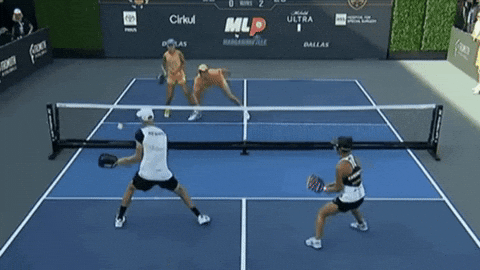 Khi kỹ sư NASA chơi Pickleball, thứ anh ấy thấy không phải là vợt và trái bóng, quanh sân chỉ toàn là công thức vật lý và những con số- Ảnh 12.