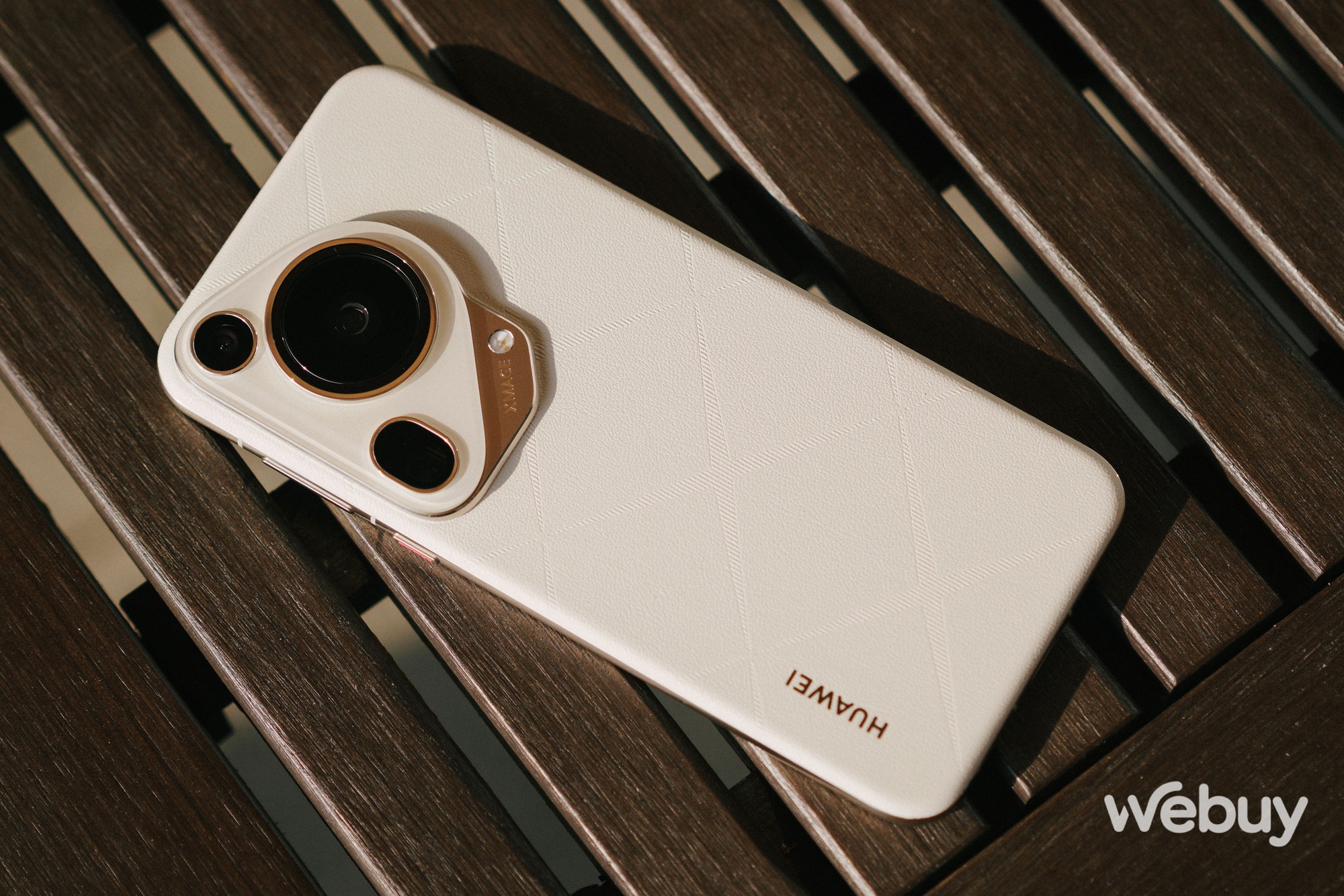 Huawei sắp tự chủ thêm một thành phần linh kiện quan trọng trên flagship Pura 80 sắp ra mắt?- Ảnh 1. Huawei sắp tự chủ thêm một thành phần linh kiện quan trọng trên flagship Pura 80 sắp ra mắt?- Ảnh 1.
