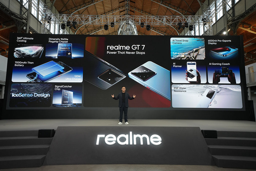 realme GT 7 ra mắt: Đây mới là "flagship killer" với hiệu năng mạnh, pin khủng, lại còn có cả phiên bản Aston Martin Formula One™ Team cực chất cho hội mê tốc độ- Ảnh 1.
