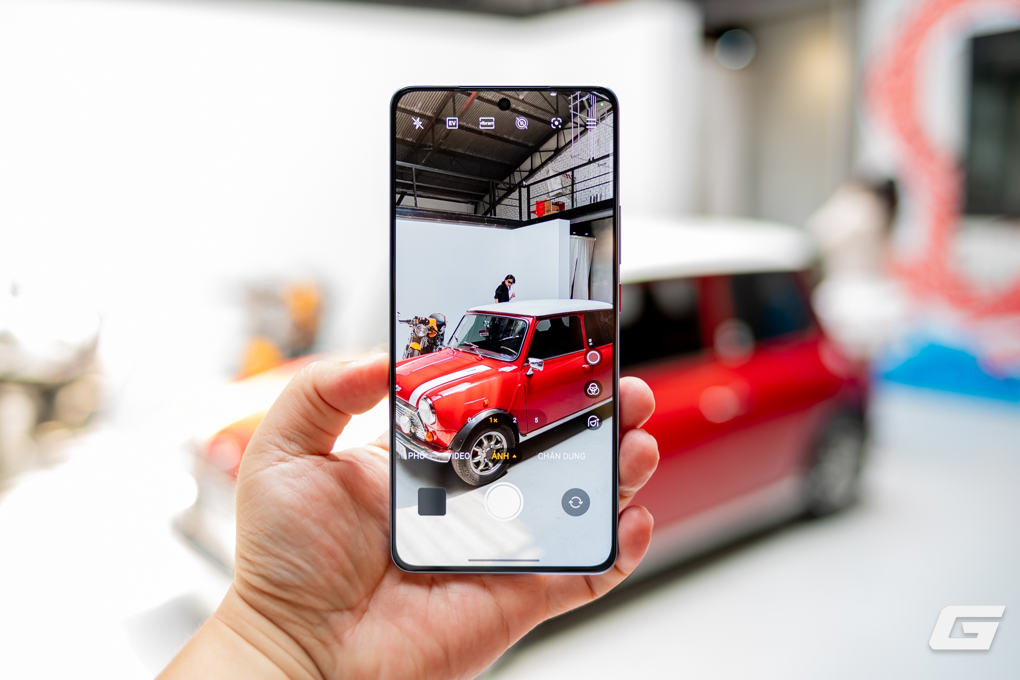 Cận cảnh chiếc điện thoại realme vừa ra mắt mang danh “flagship killer”- Ảnh 16. Cận cảnh chiếc điện thoại realme vừa ra mắt mang danh “flagship killer”- Ảnh 16.