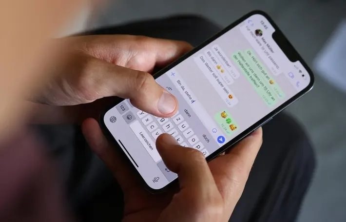 Kỳ lạ ứng dụng chat bị người Việt Kỳ lạ ứng dụng chat bị người Việt