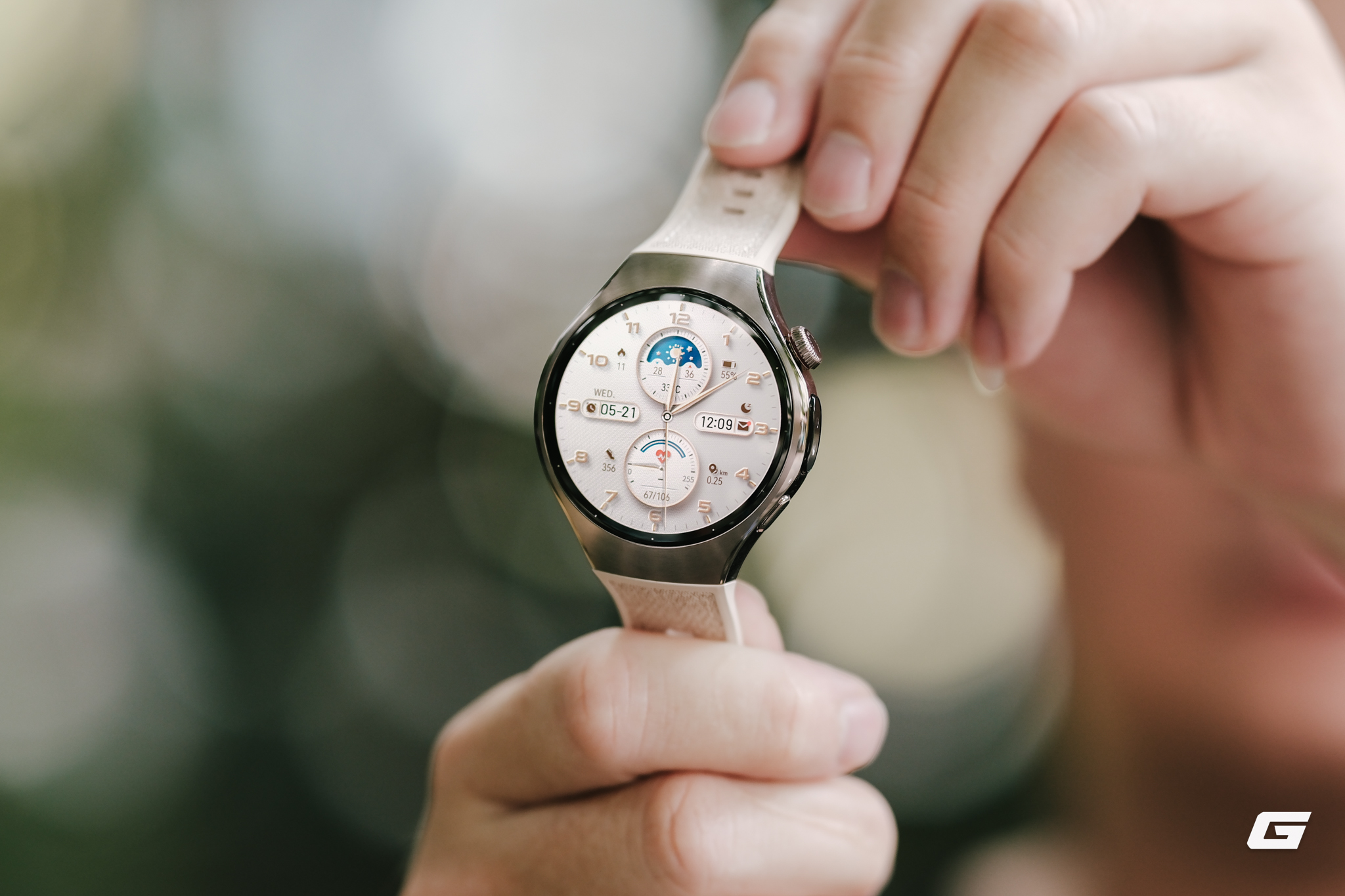 Huawei ra mắt Watch 5: Chỉ mất 10 giây để biết mình khỏe cỡ nào, cảm biến X-Tap là thứ bạn chưa từng thấy trước đây- Ảnh 9. Huawei ra mắt Watch 5: Chỉ mất 10 giây để biết mình khỏe cỡ nào, cảm biến X-Tap là thứ bạn chưa từng thấy trước đây- Ảnh 9.