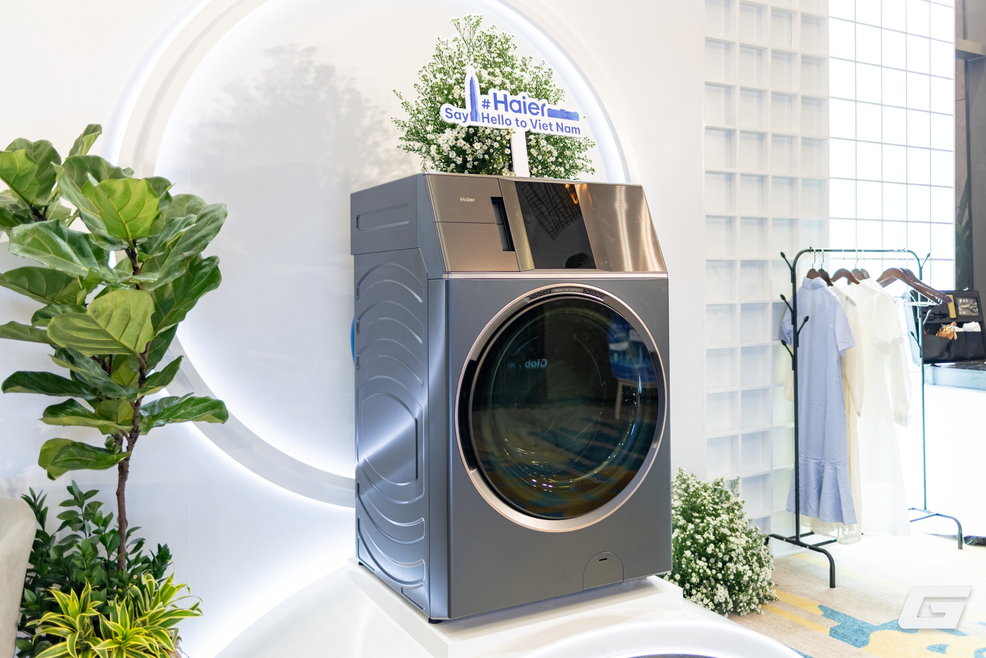 Cùng soi loạt sản phẩm máy giặt Haier vừa chính thức có mặt tại thị trường Việt Nam- Ảnh 6. Cùng soi loạt sản phẩm máy giặt Haier vừa chính thức có mặt tại thị trường Việt Nam- Ảnh 6.