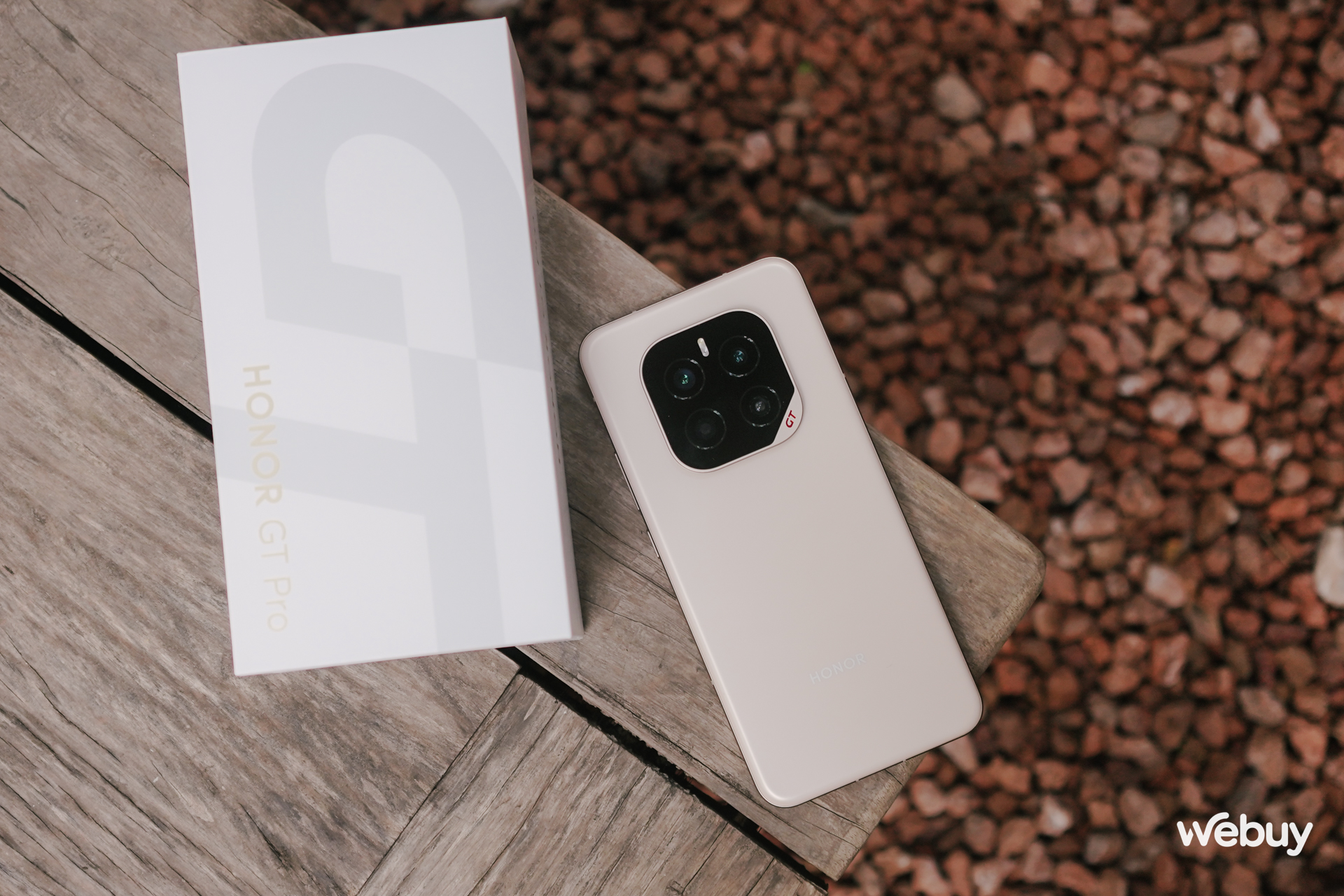 Đây mới là điện thoại chơi game đáng mua: Snapdragon 8 Elite, pin khủng 7.200mAh, hiệu năng ngon mà chụp ảnh cũng đẹp, giá rẻ chỉ bằng 2/3 iPhone 16- Ảnh 31. Đây mới là điện thoại chơi game đáng mua: Snapdragon 8 Elite, pin khủng 7.200mAh, hiệu năng ngon mà chụp ảnh cũng đẹp, giá rẻ chỉ bằng 2/3 iPhone 16- Ảnh 31.
