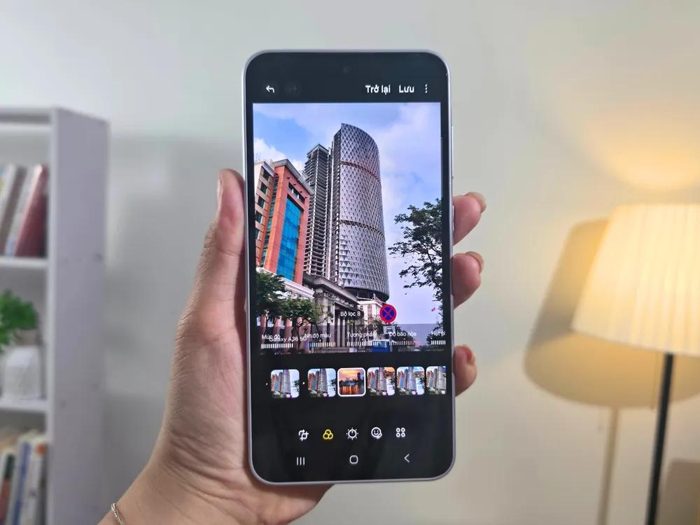 Gen Z nào muốn lên xu hướng, không thể bỏ lỡ Galaxy A36 5G với tính năng “hack vibe” này!- Ảnh 1. Gen Z nào muốn lên xu hướng, không thể bỏ lỡ Galaxy A36 5G với tính năng “hack vibe” này!- Ảnh 1.