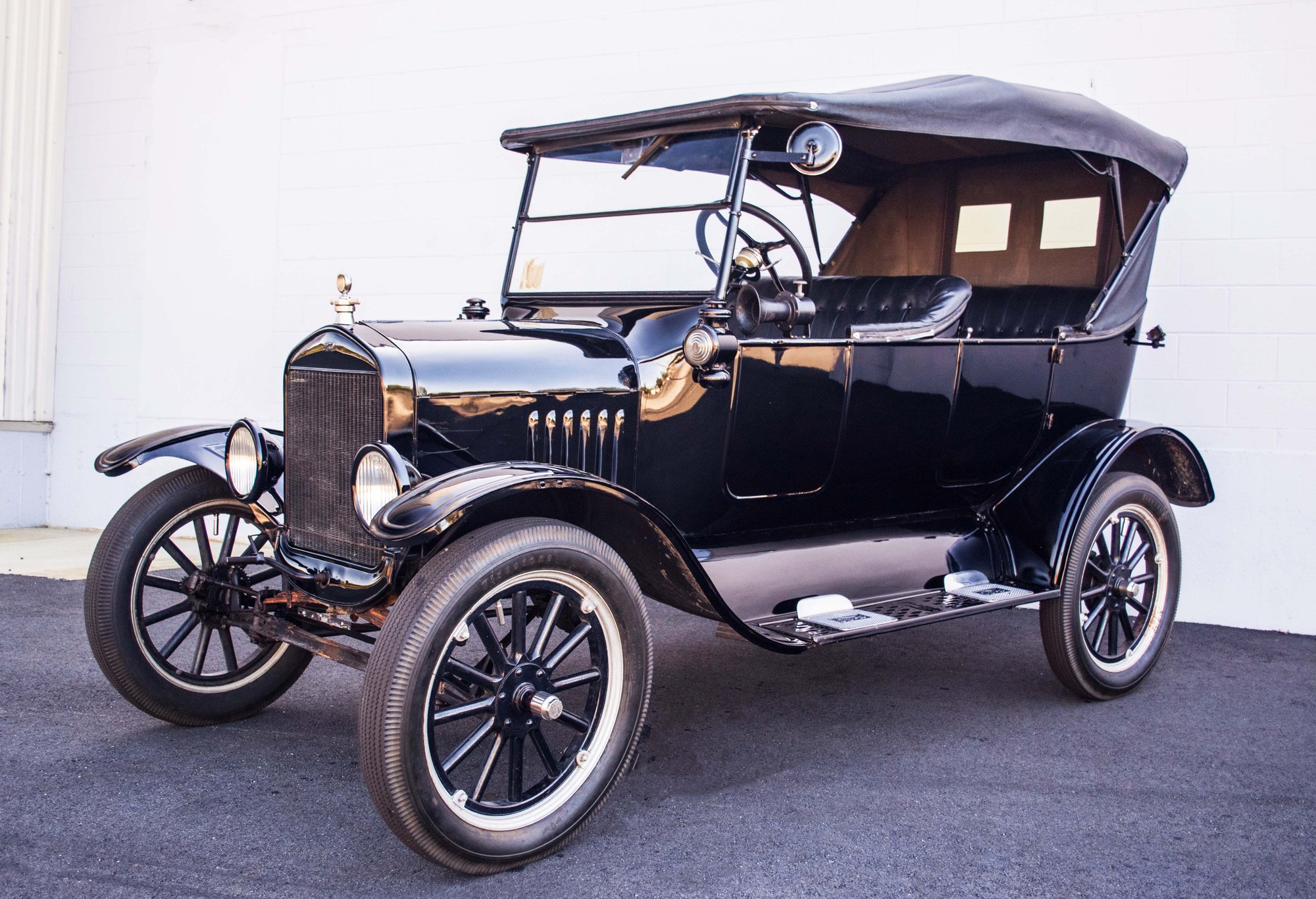 Tại sao Ford lại dừng sản xuất Model T, chiếc xe từng được cả thế giới ca ngợi?- Ảnh 3. Tại sao Ford lại dừng sản xuất Model T, chiếc xe từng được cả thế giới ca ngợi?- Ảnh 3.