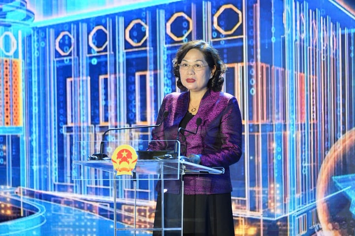 Chuyển đổi số ngành Ngân hàng 2025: Kiến tạo hệ sinh thái tài chính thông minh- Ảnh 2. Chuyển đổi số ngành Ngân hàng 2025: Kiến tạo hệ sinh thái tài chính thông minh- Ảnh 2.