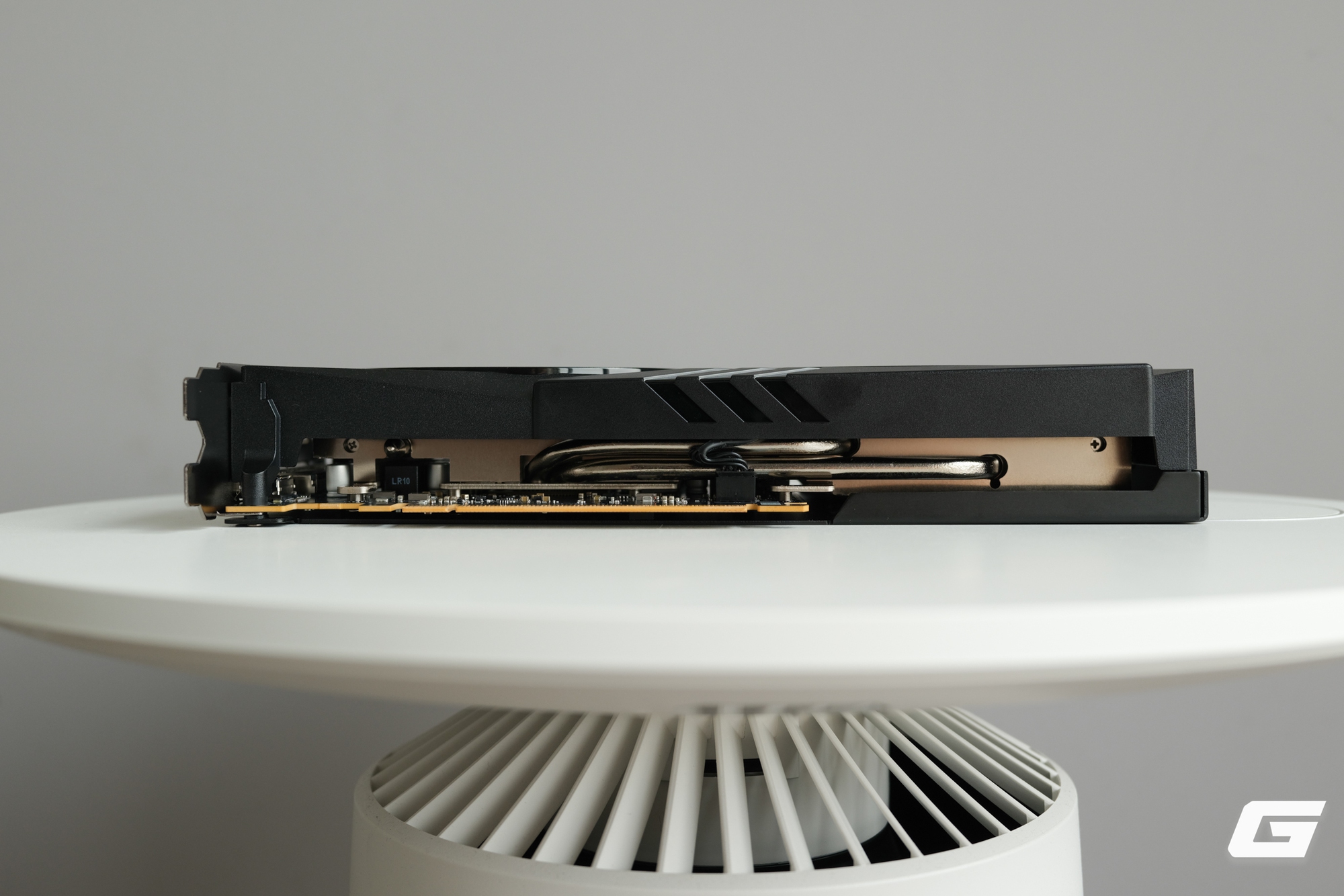 Đánh giá MSI GeForce RTX 5060 8G GAMING: Gánh được nhiều tựa game khủng với khung hình cực cao, nhưng vẫn có 1 điều đáng tiếc- Ảnh 4.