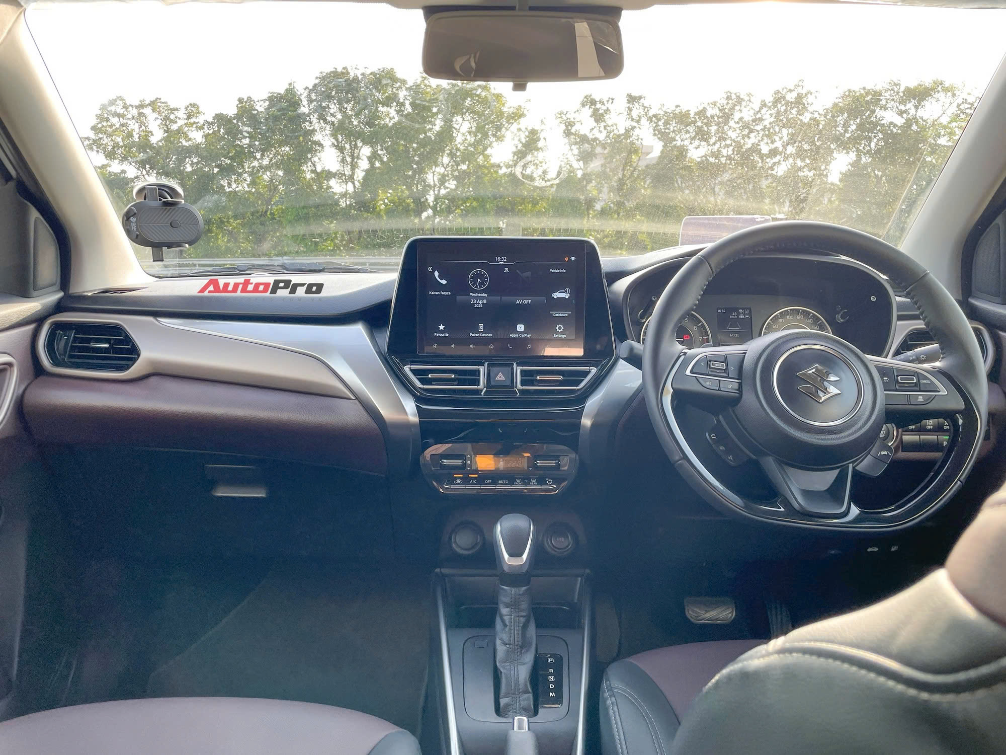 Người Việt hiếm hoi cầm lái Suzuki Fronx: ‘Lái hay, chất tốt nhưng cần điều này mới bán chạy’- Ảnh 7. Người Việt hiếm hoi cầm lái Suzuki Fronx: ‘Lái hay, chất tốt nhưng cần điều này mới bán chạy’- Ảnh 7.