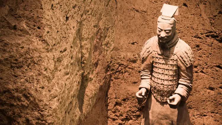 Tấm bia đá bí ẩn nghi của Tần Thủy Hoàng gây tranh cãi dữ dội- Ảnh 2.