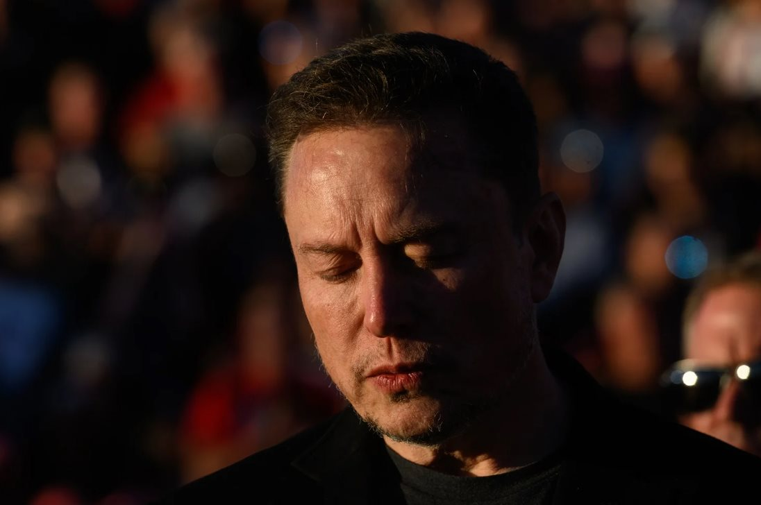 Elon Musk sắp mất 2 tỷ USD/năm khi Mỹ xem xét ngừng bán tín chỉ carbon, Tesla từ lãi hơn 400 triệu USD xuống lỗ 186 triệu USD- Ảnh 1. Elon Musk sắp mất 2 tỷ USD/năm khi Mỹ xem xét ngừng bán tín chỉ carbon, Tesla từ lãi hơn 400 triệu USD xuống lỗ 186 triệu USD- Ảnh 1.