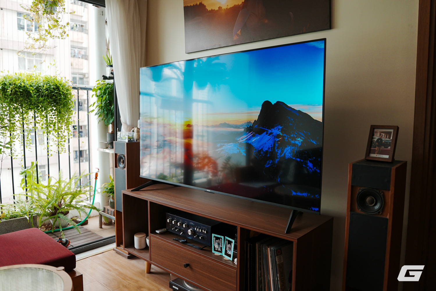 Xiaomi lại có TV "ngon - bổ - rẻ", giá hơn 10 triệu mà màn QLED 4K 65 inch, Google TV mượt mà, có điều khiển giọng nói- Ảnh 12. Xiaomi lại có TV "ngon - bổ - rẻ", giá hơn 10 triệu mà màn QLED 4K 65 inch, Google TV mượt mà, có điều khiển giọng nói- Ảnh 12.