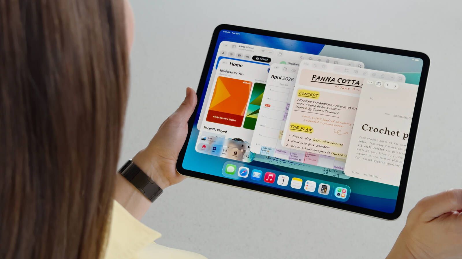 Apple giải thích lý do phải đến iPadOS 26 thì iPad mới có khả năng đa nhiệm "hoàn hảo"- Ảnh 1. Apple giải thích lý do phải đến iPadOS 26 thì iPad mới có khả năng đa nhiệm "hoàn hảo"- Ảnh 1.