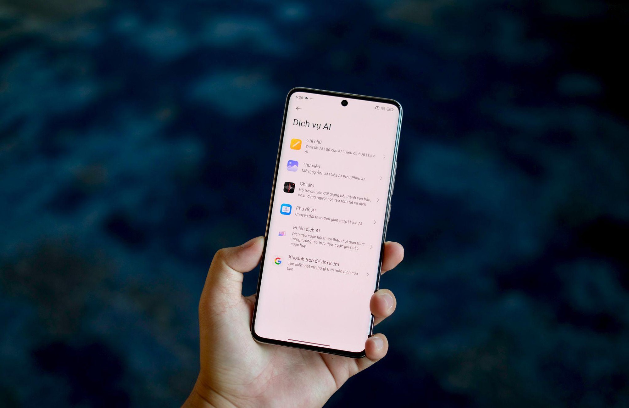 Cùng Kay Trần khám phá những chân trời mới với Redmi Note 14 Series Vàng Sa Mạc trong tay- Ảnh 4. Cùng Kay Trần khám phá những chân trời mới với Redmi Note 14 Series Vàng Sa Mạc trong tay- Ảnh 4.