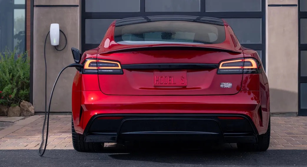 Tesla ra mắt Model S và Model X 2025 với nhiều nâng cấp, giá tăng nhẹ- Ảnh 4. Tesla ra mắt Model S và Model X 2025 với nhiều nâng cấp, giá tăng nhẹ- Ảnh 4.